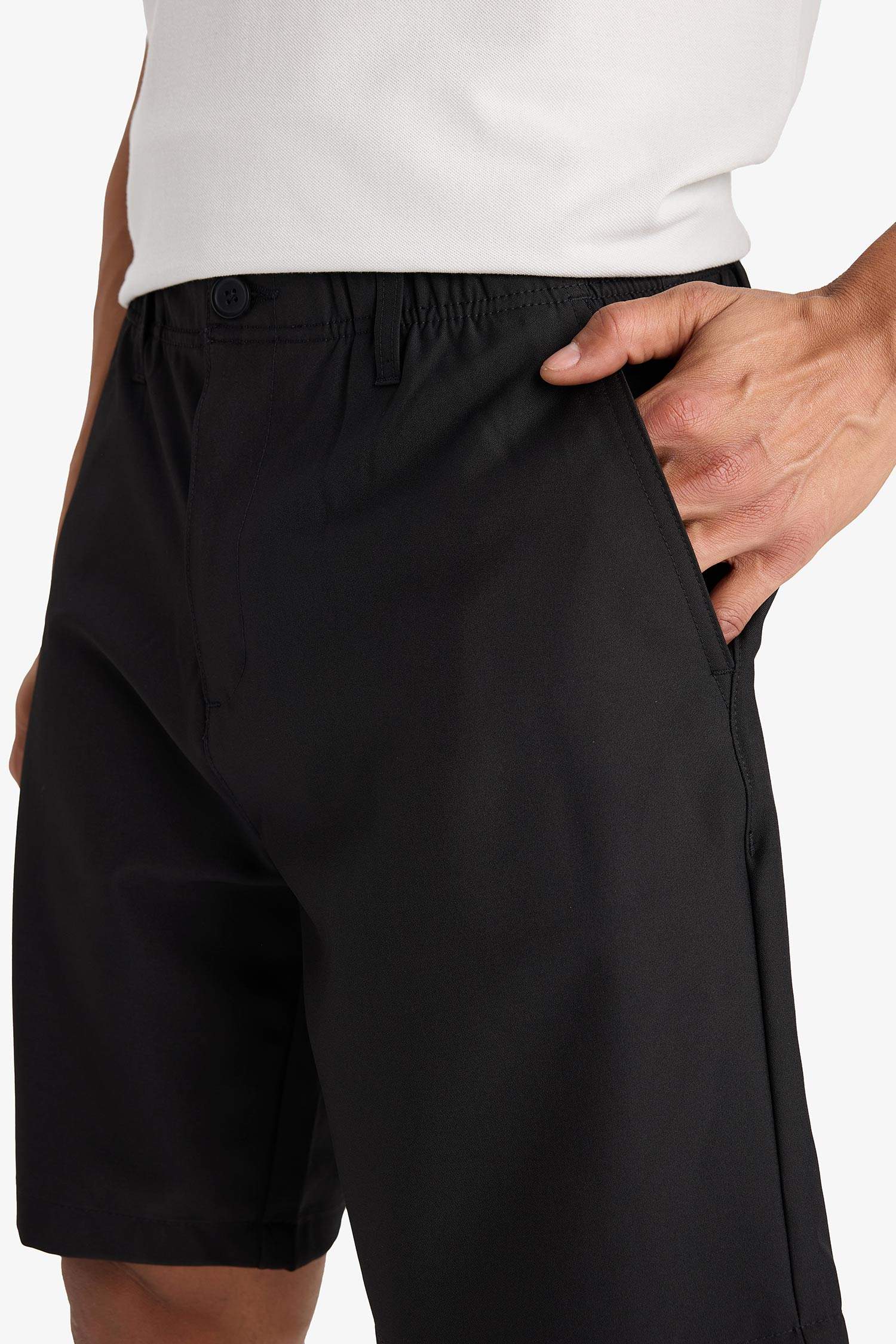 DeFactoFit Standard Fit Sports Short Leg Woven Shorts