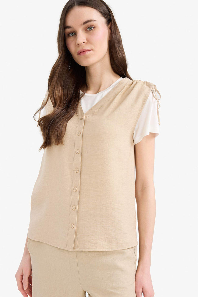 Regular Fit V-Neck Sleeveless Blouse Hover Image