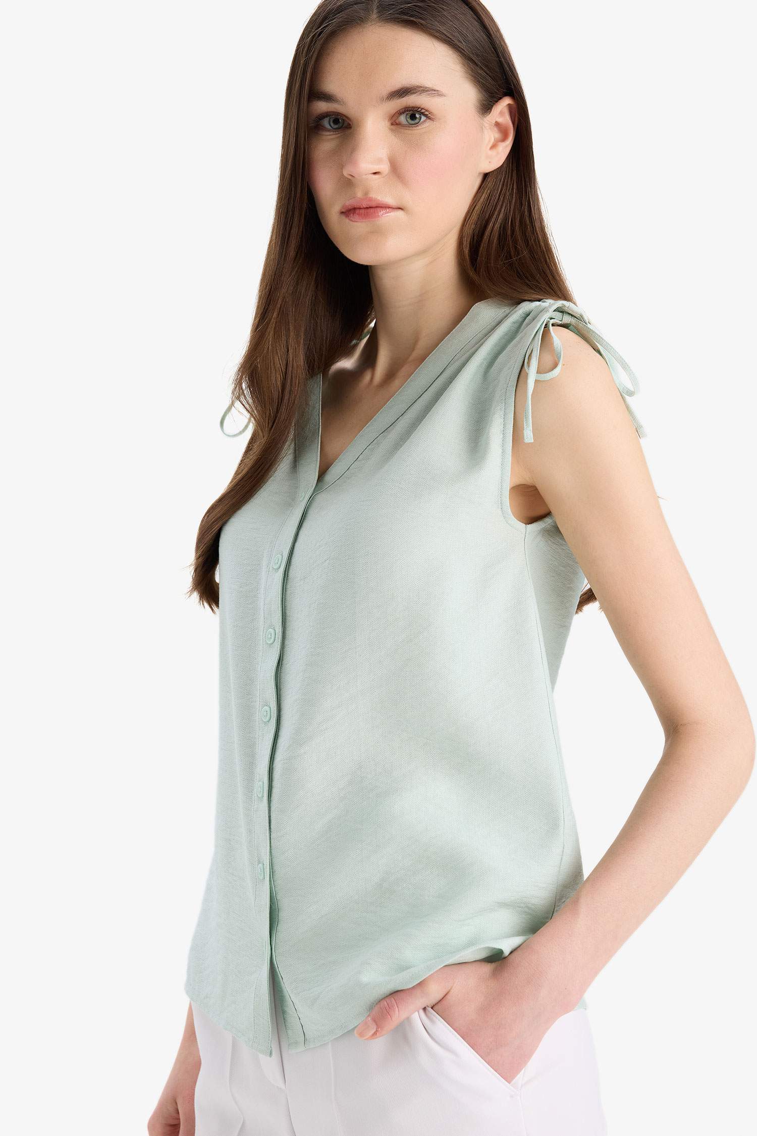 Regular Fit V-Neck Sleeveless Blouse