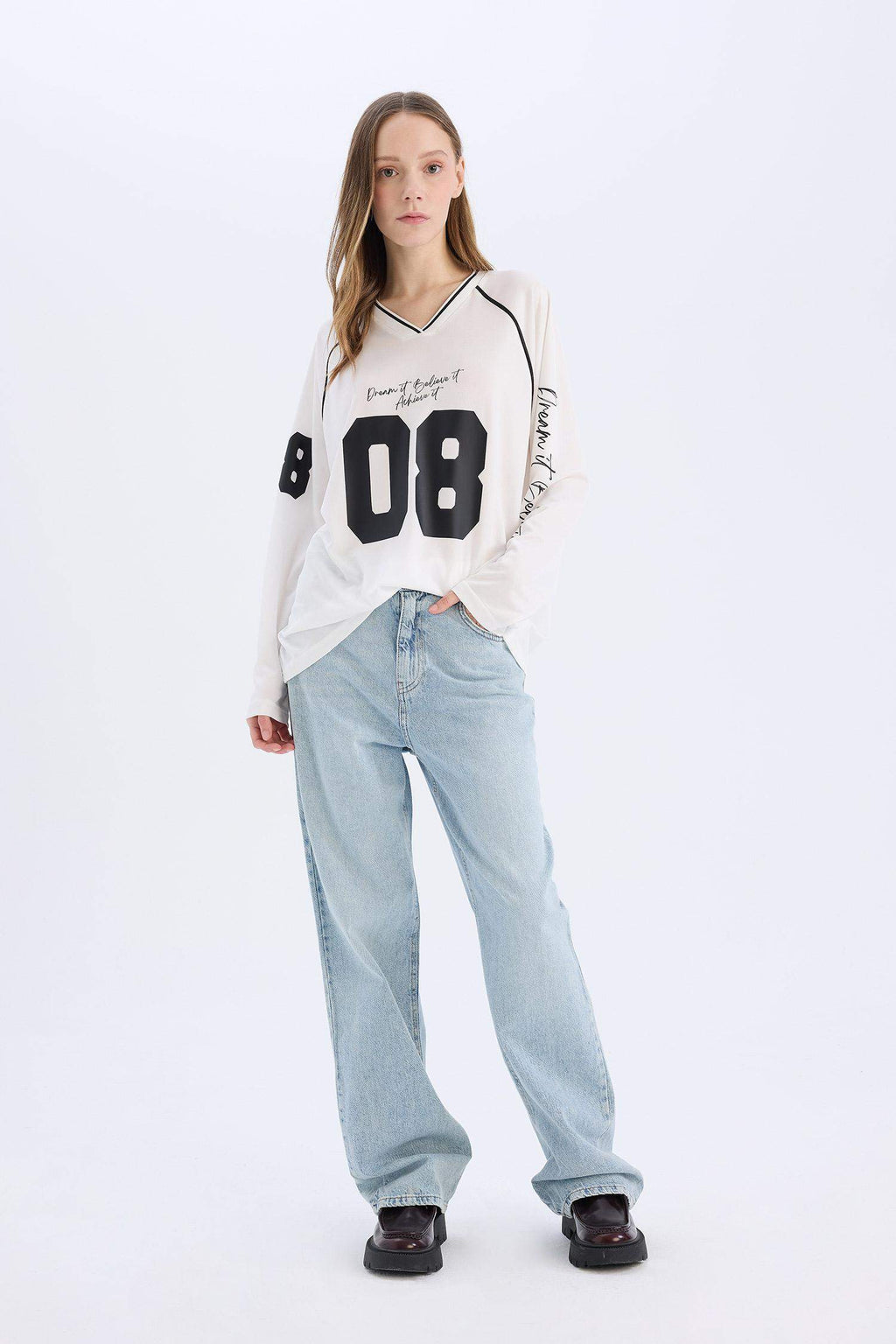 Oversize Wide Fit V-Neck Printed Jersey Fabric Long Sleeve T-Shirt