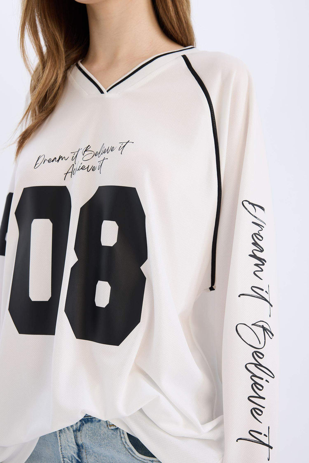 Oversize Wide Fit V-Neck Printed Jersey Fabric Long Sleeve T-Shirt