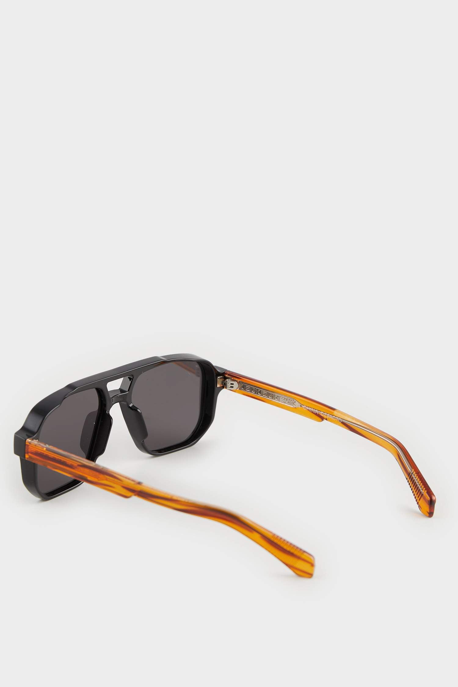 Mab Square Sunglasses