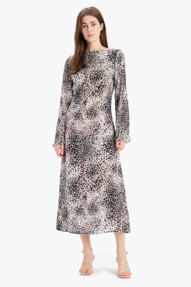 A Cut Ruffle Collar Animal Patterned Midi Dress Hover Image