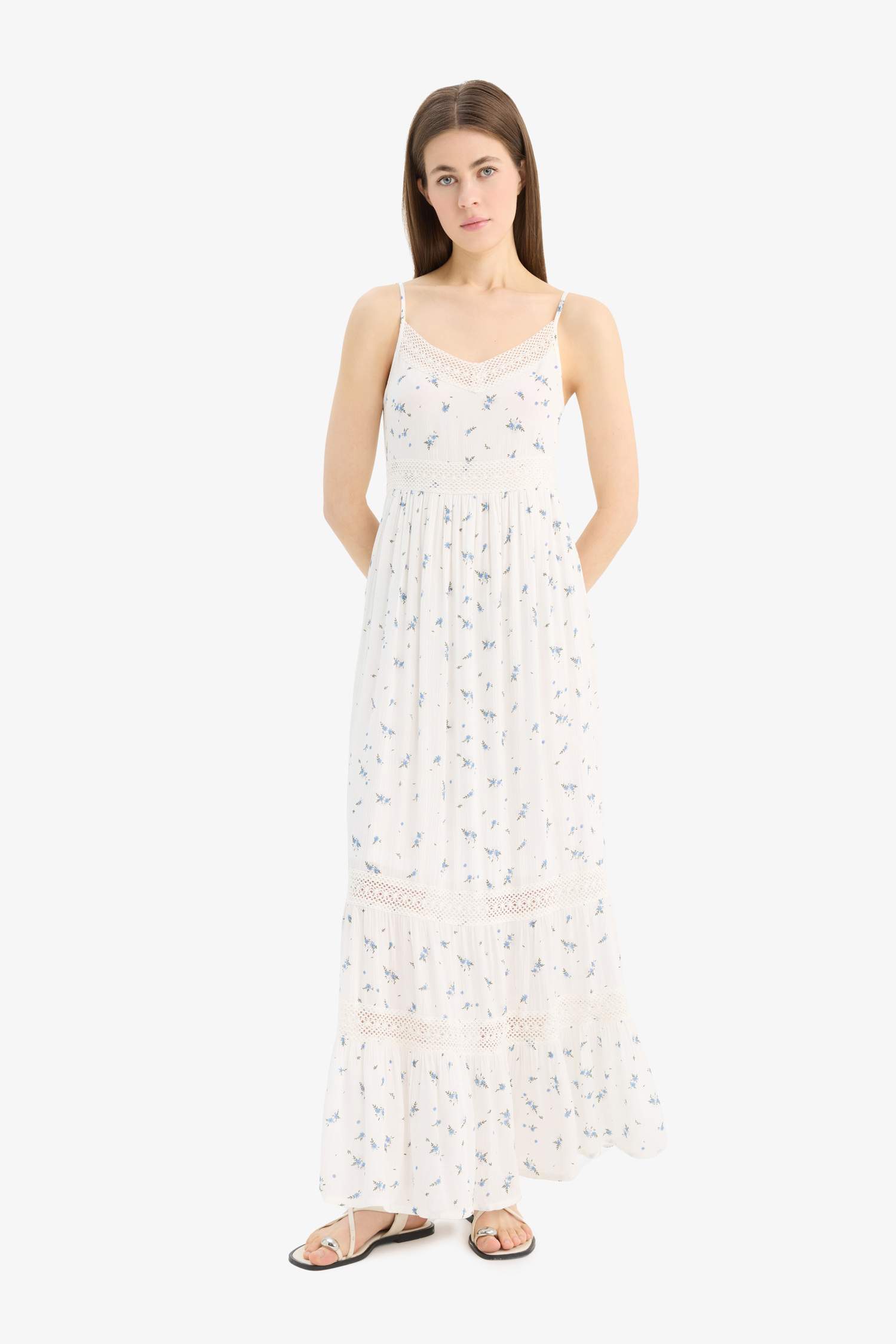 A-Line Lace V-Neck Floral Crinkle Fabric Strappy Maxi Dress
