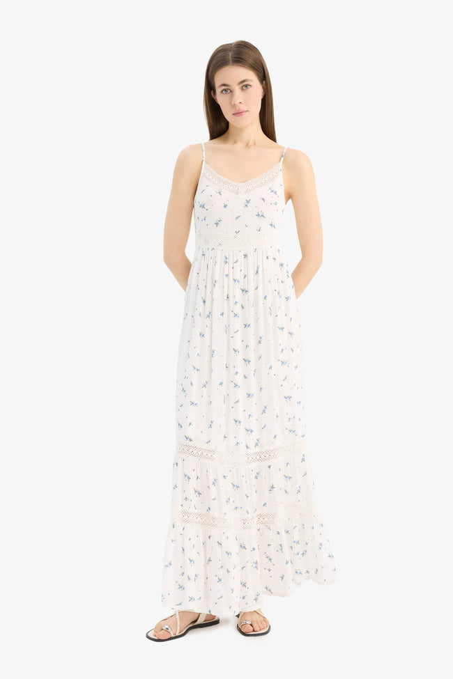 A-Line Lace V-Neck Floral Crinkle Fabric Strappy Maxi Dress Main Image