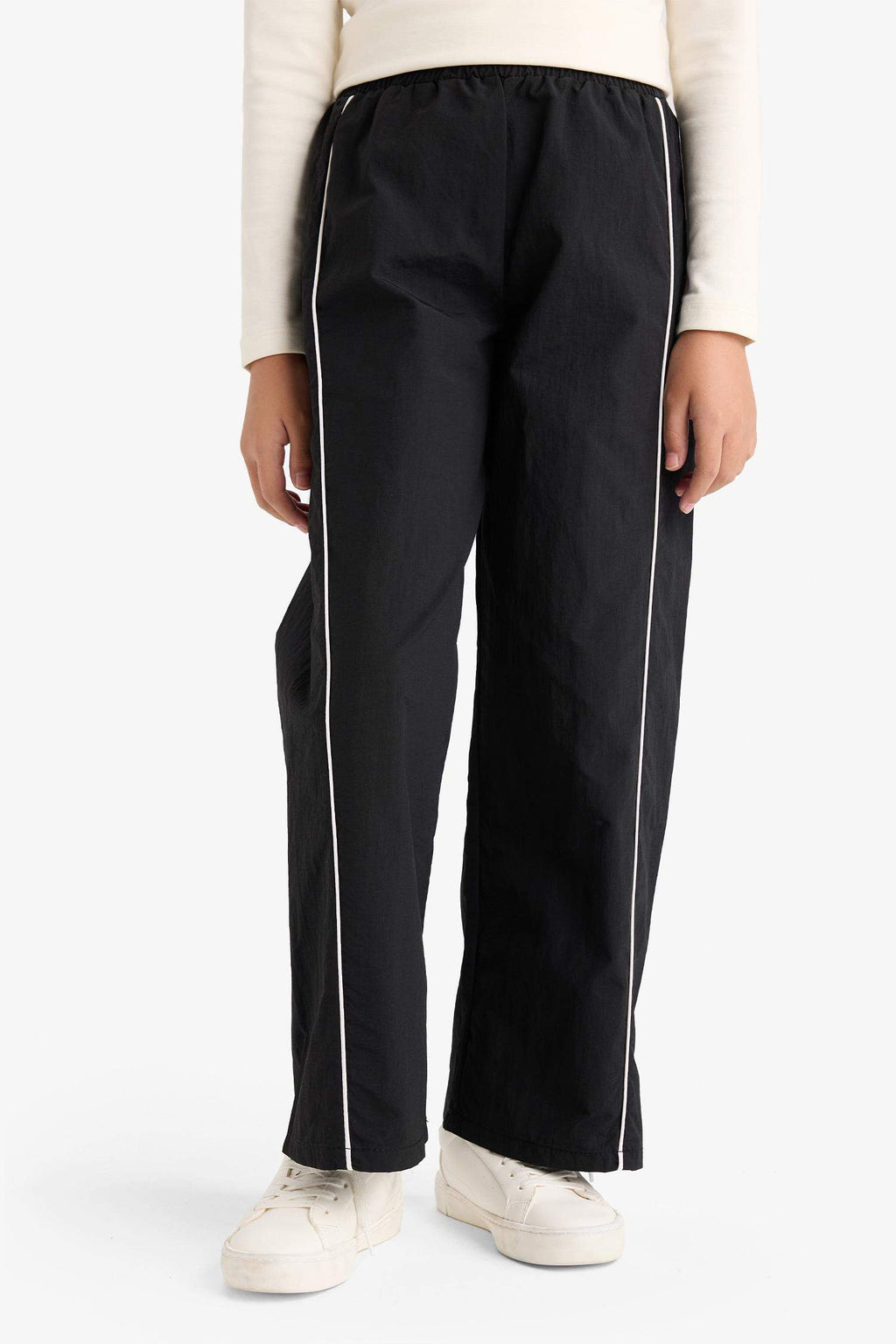 Girls Wide Leg Elastic Waist Parachute Pants