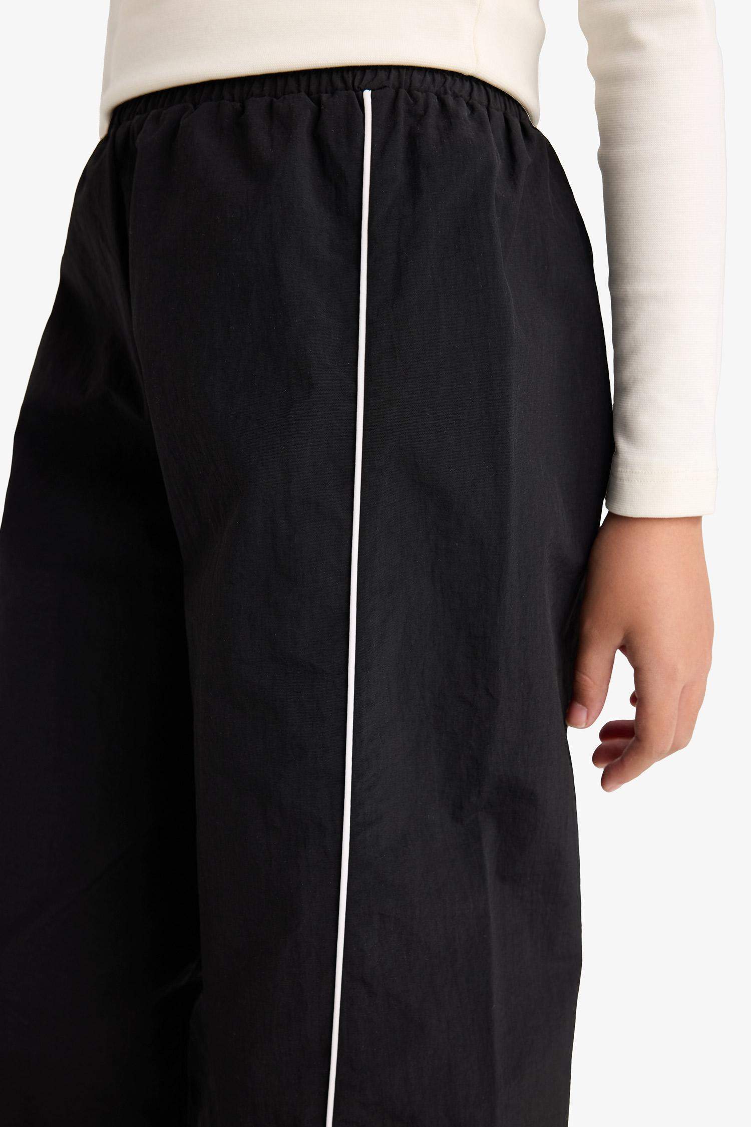 Girls Wide Leg Elastic Waist Parachute Pants