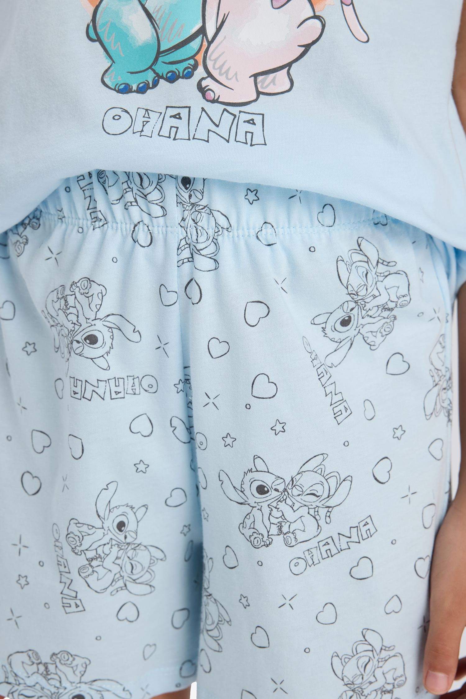 Girls Disney Lilo & Stitch Pajama Set Short Sleeve Top Shorts