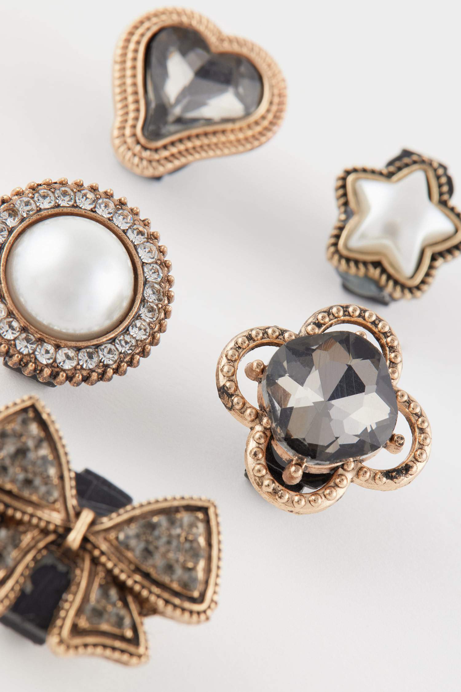 Women 5-Piece Stone Detailed Slipper Ornament