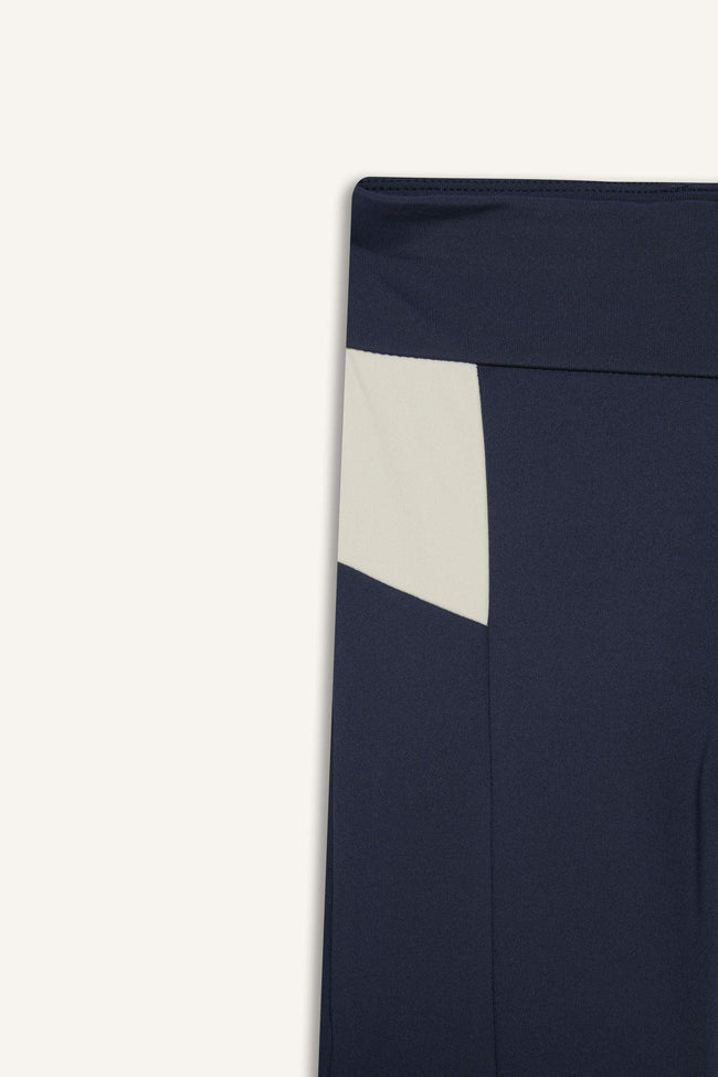 Girl Short Leggings Hover Image