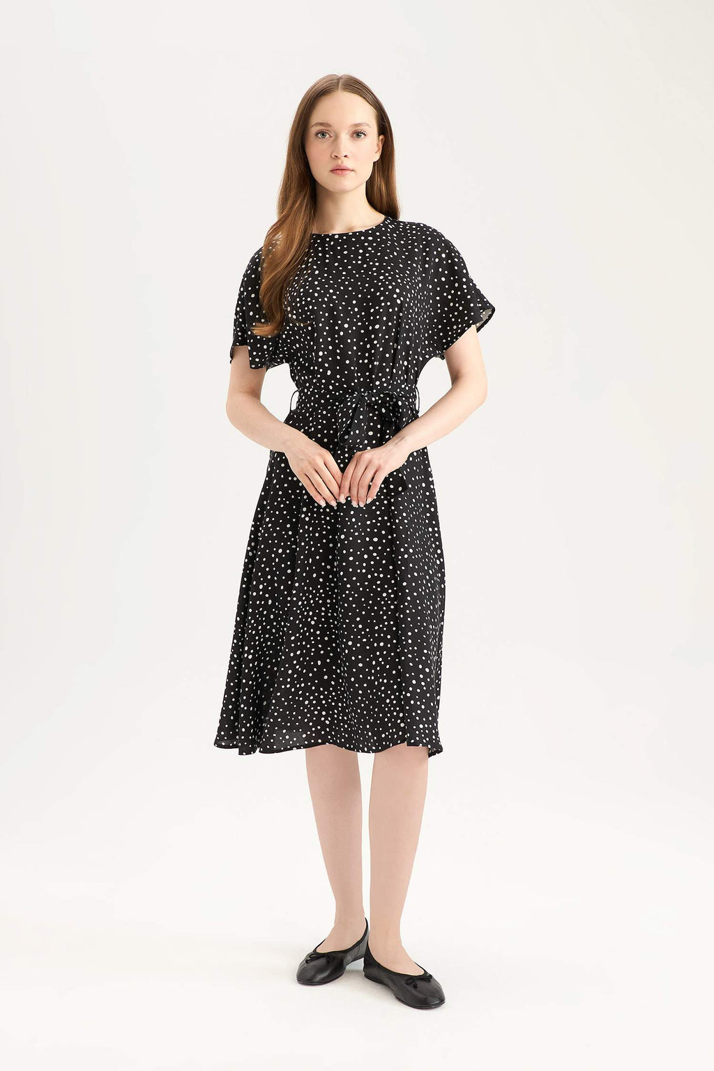 Regular Fit Crew Neck Leopard Midi Dress