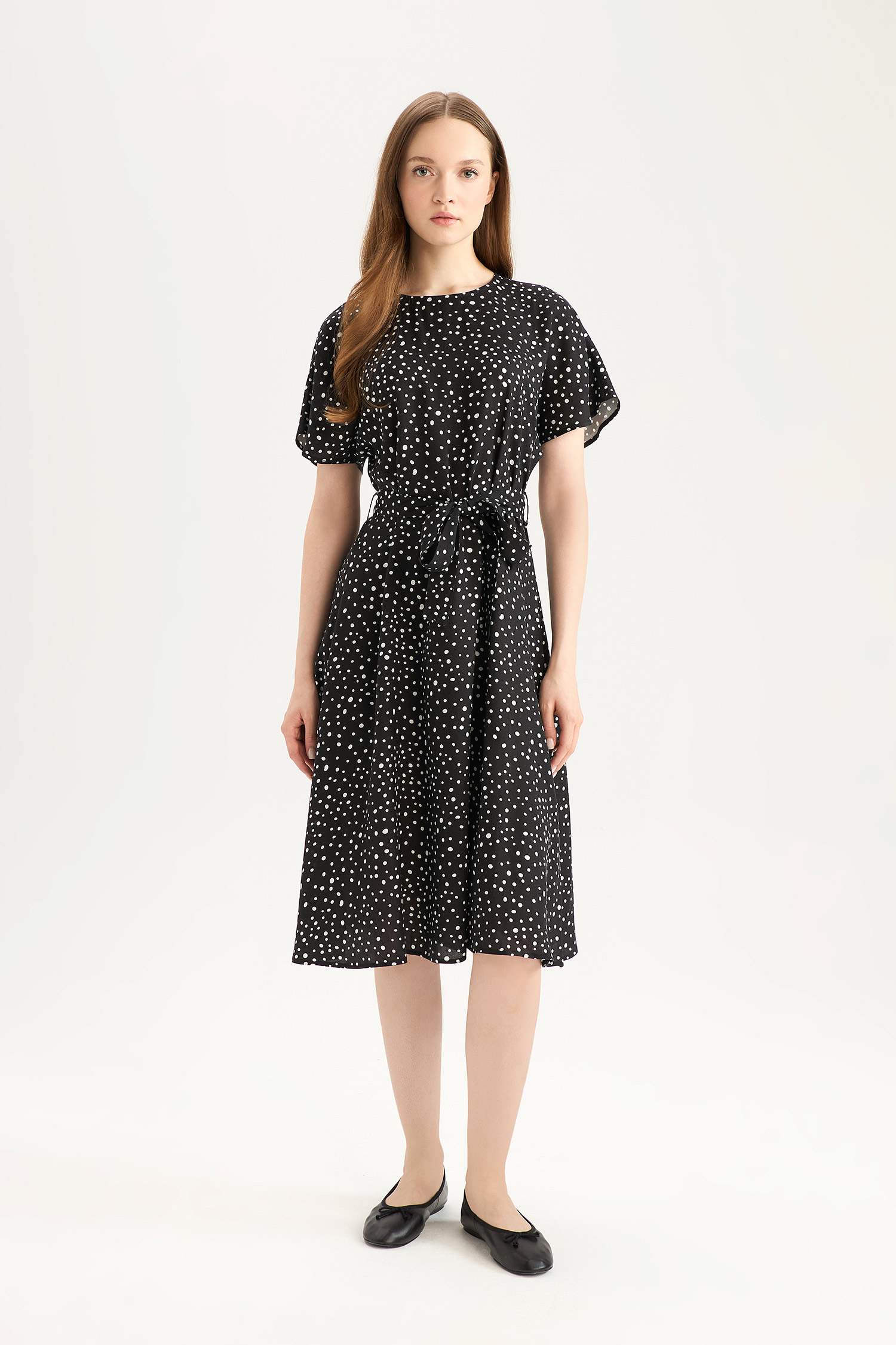 Regular Fit Crew Neck Leopard Midi Dress