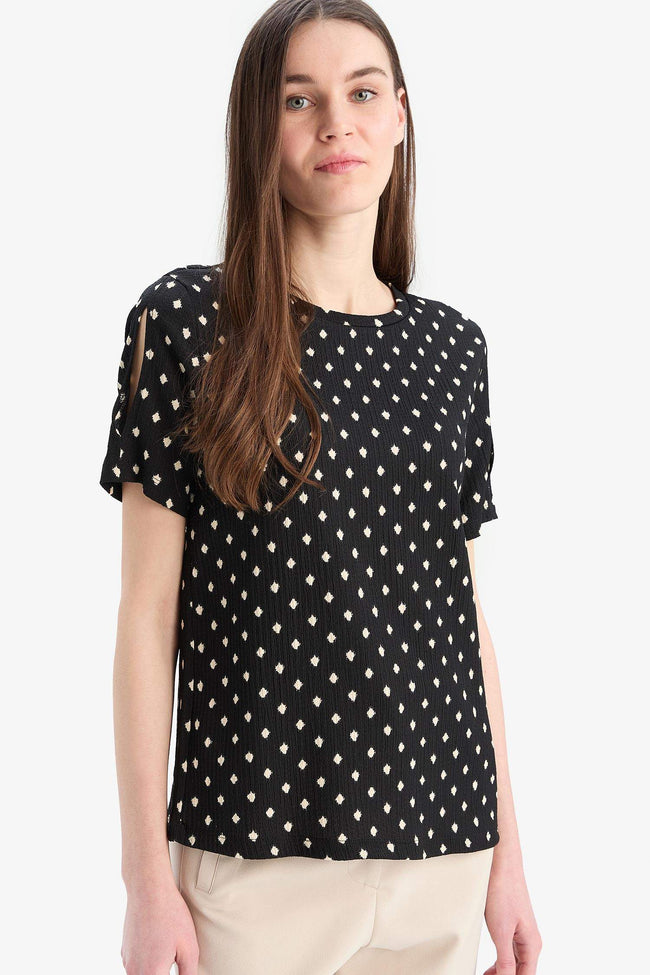 Traditional Regular Fit Crew Neck Patterned Crinkle T-Shirt Hover Image