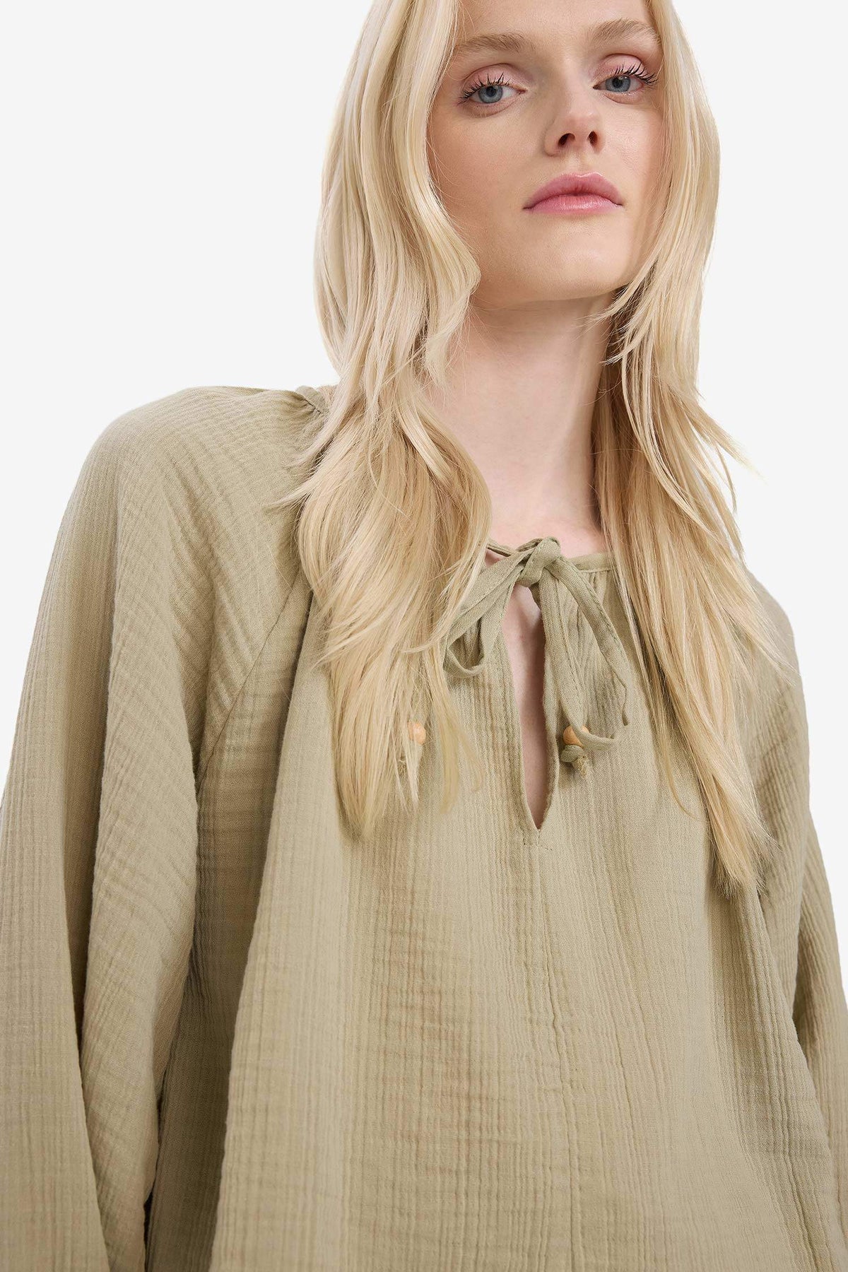 Oversize Fit Crew Neck Long Sleeve Blouse