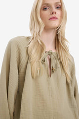 Oversize Fit Crew Neck Long Sleeve Blouse