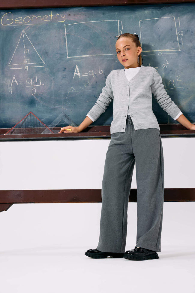 Girl's V-Neck Buttoned School Knitwear Cardigan Main Image