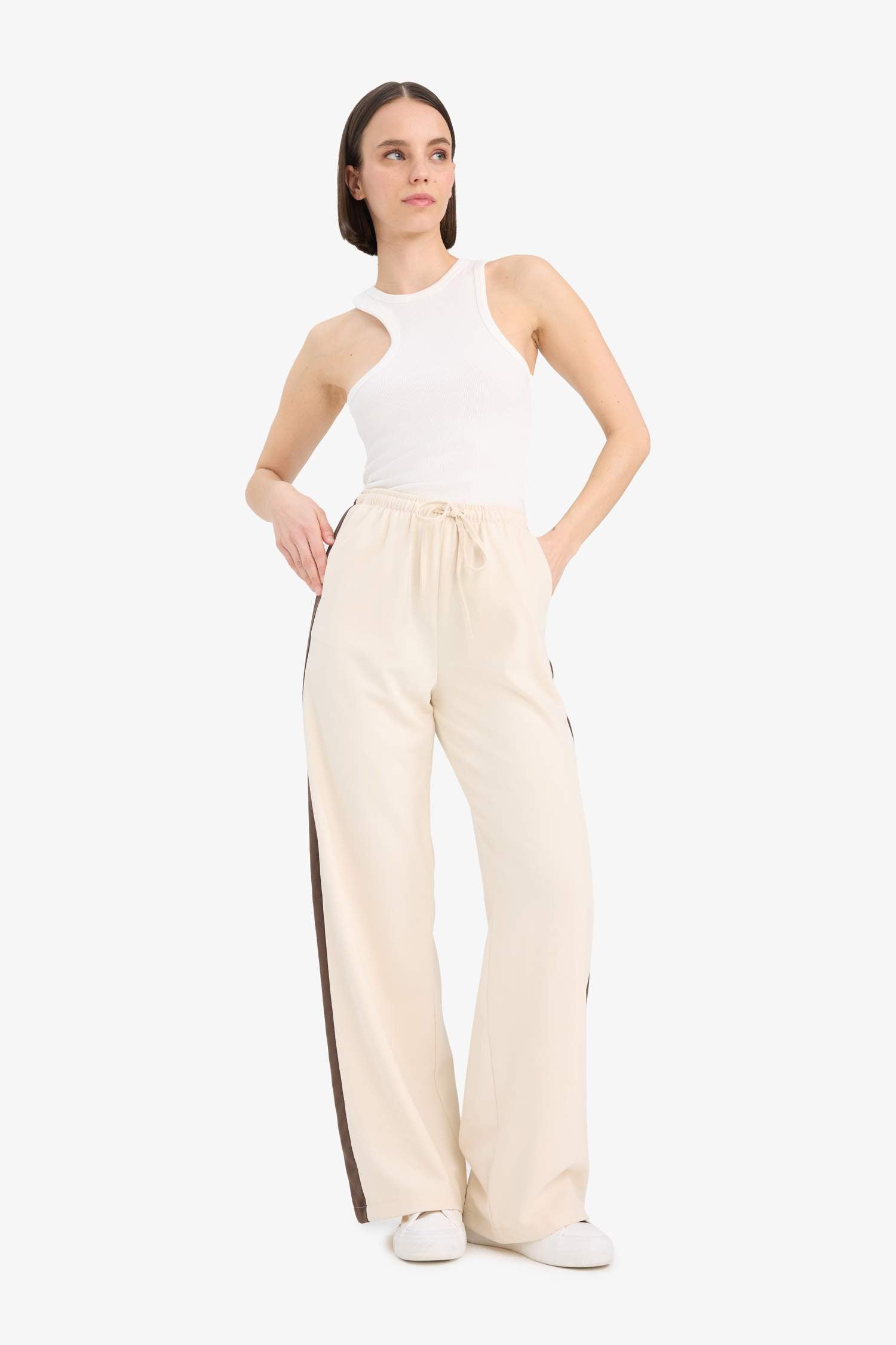 Wide Leg Normal Waist Trousers