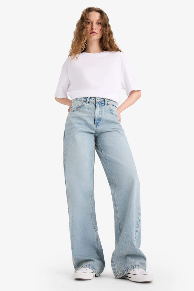 Straight Wide Leg High Waist Jeans Main Image