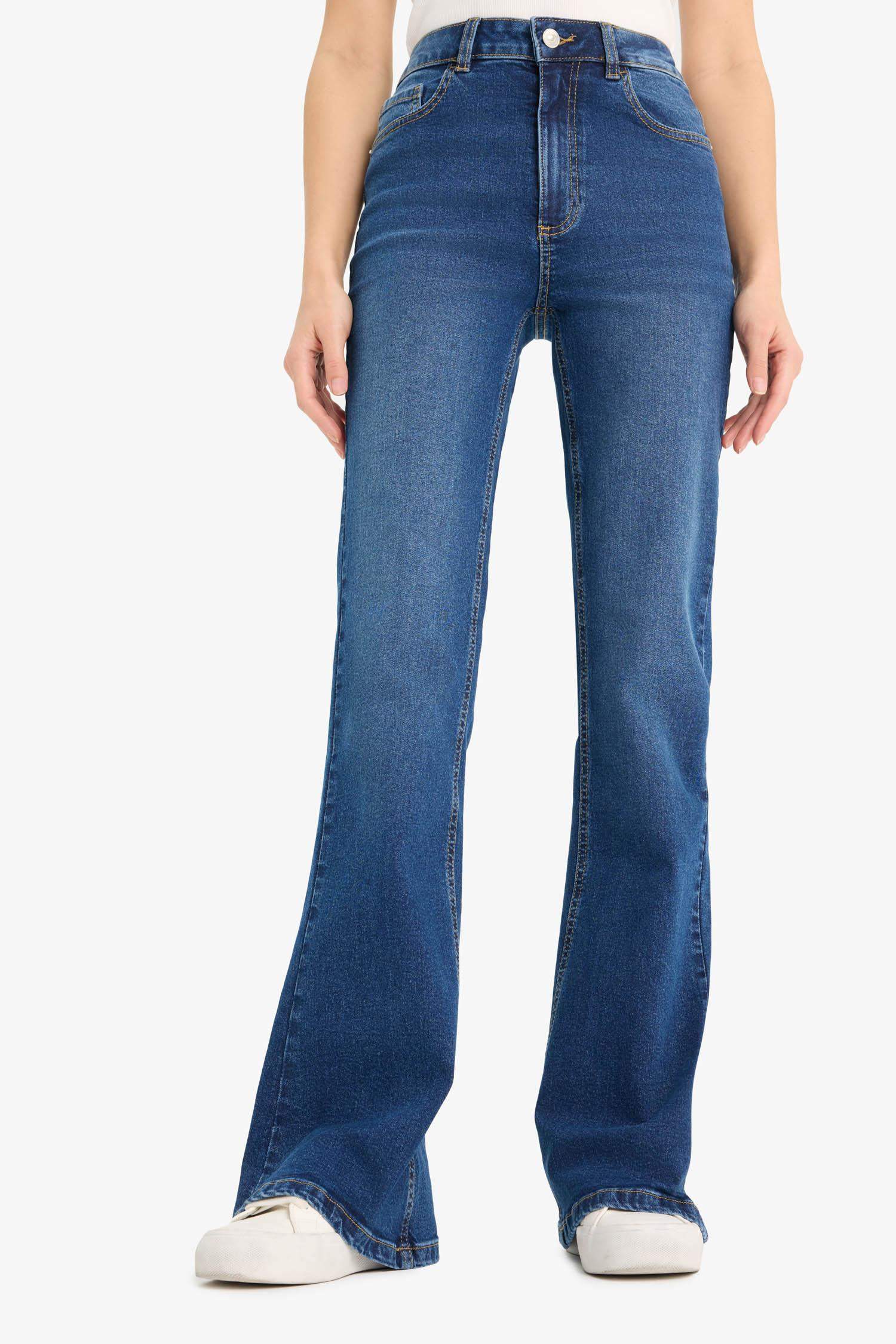 Mia High Waist Straight Leg Jeans