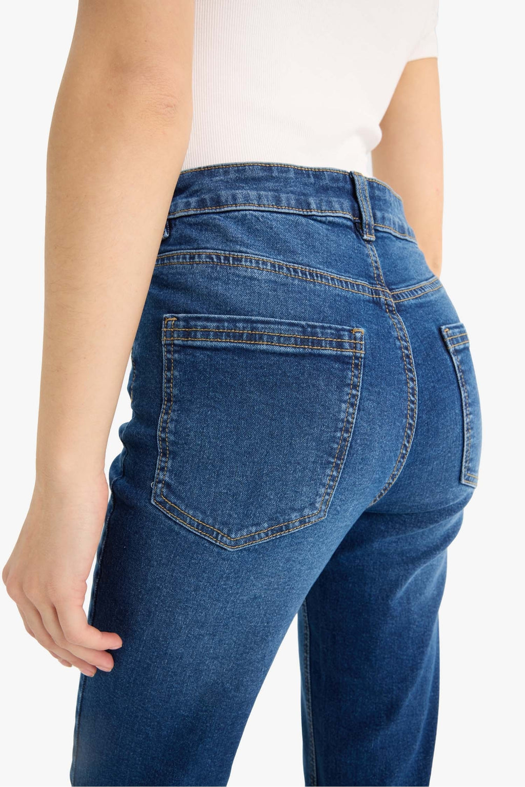 Mia High Waist Straight Leg Jeans