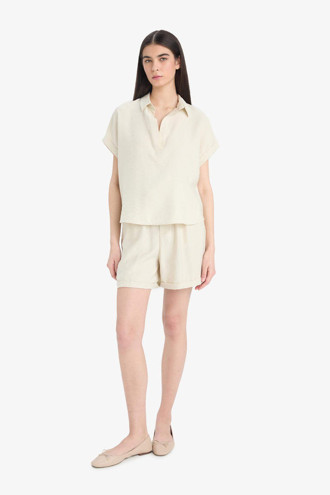 High waisted knit shorts Main Image