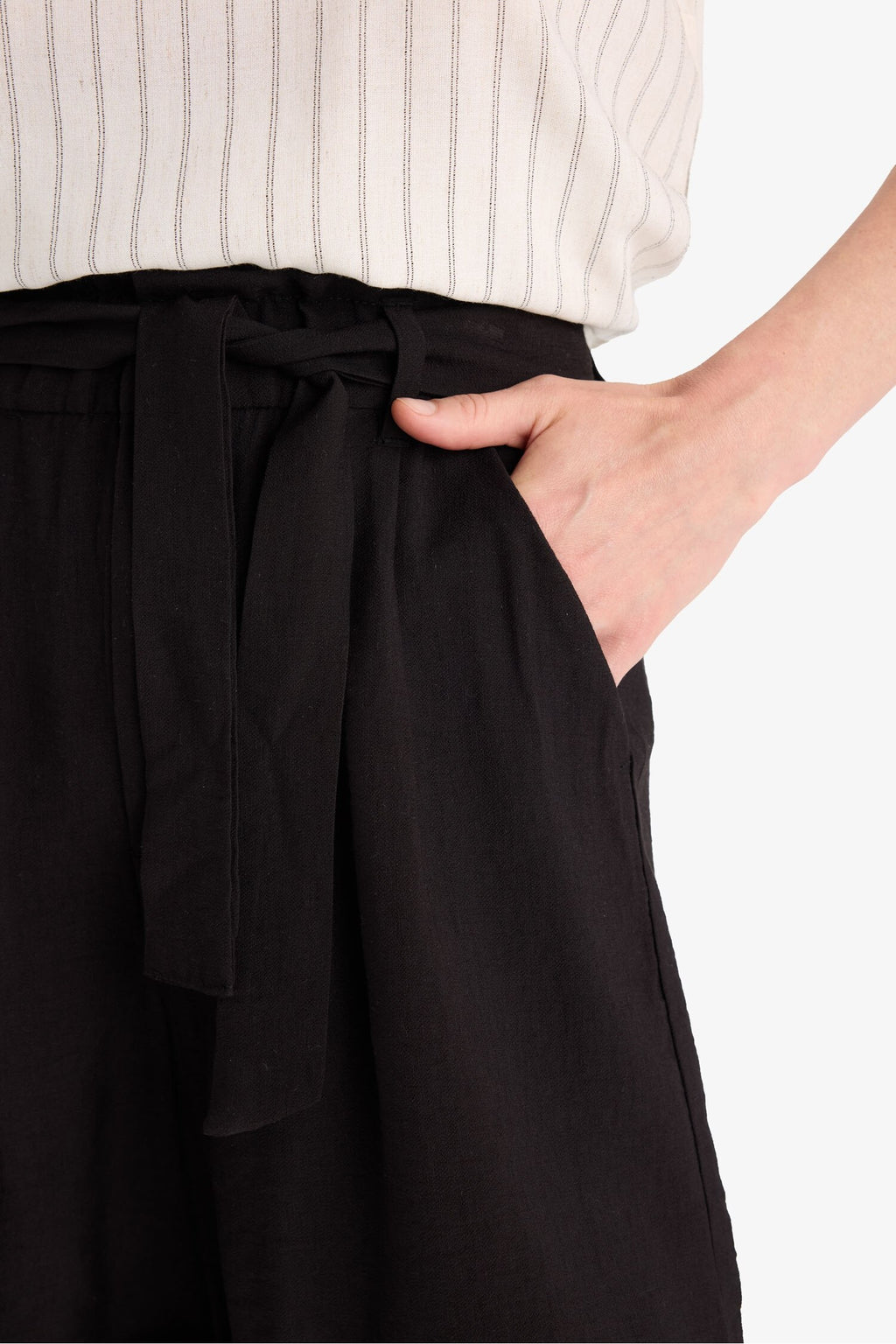 High waisted knit shorts