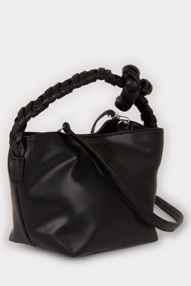Women Shoulder Bag Main Image