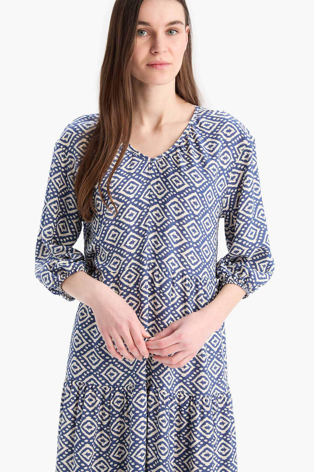 Regular Fit Patterned V Neck Long Sleeve Maxi Dress