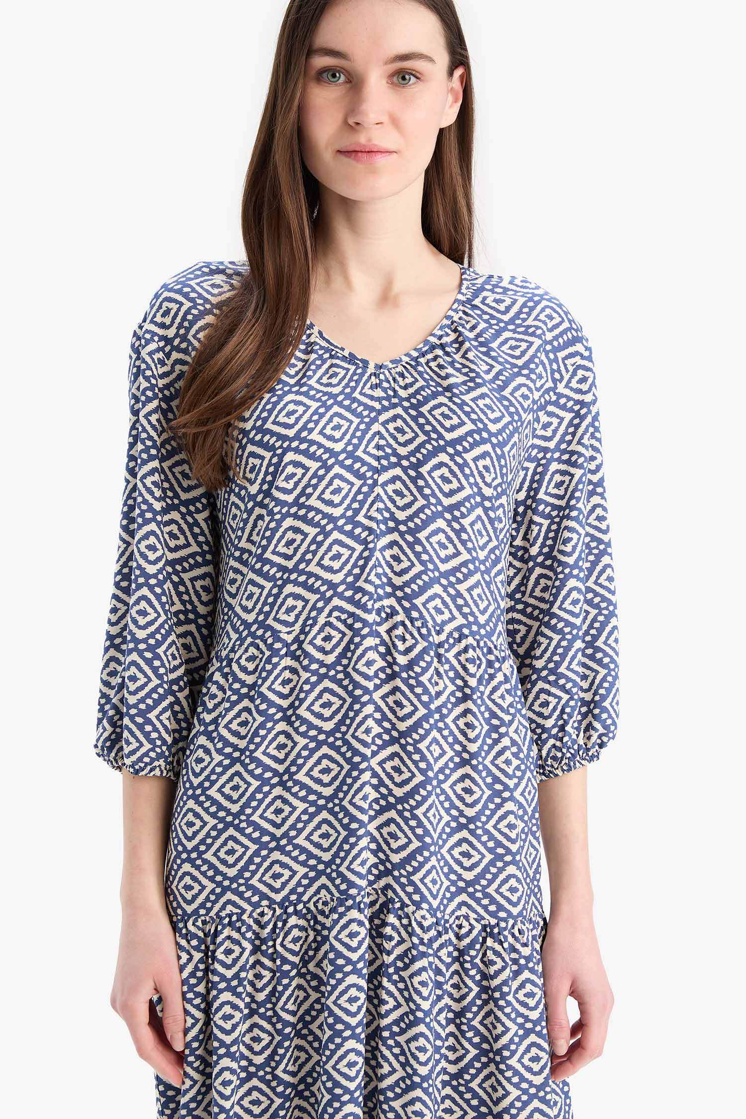 Regular Fit Patterned V Neck Long Sleeve Maxi Dress