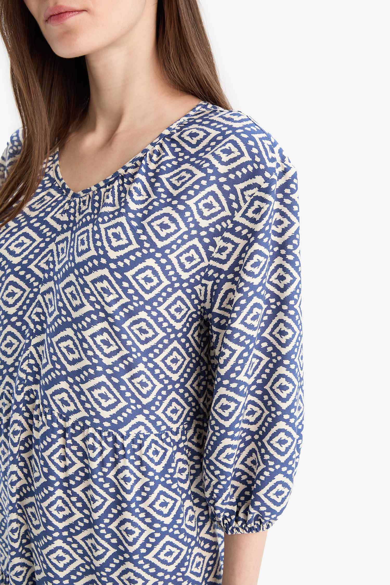 Regular Fit Patterned V Neck Long Sleeve Maxi Dress