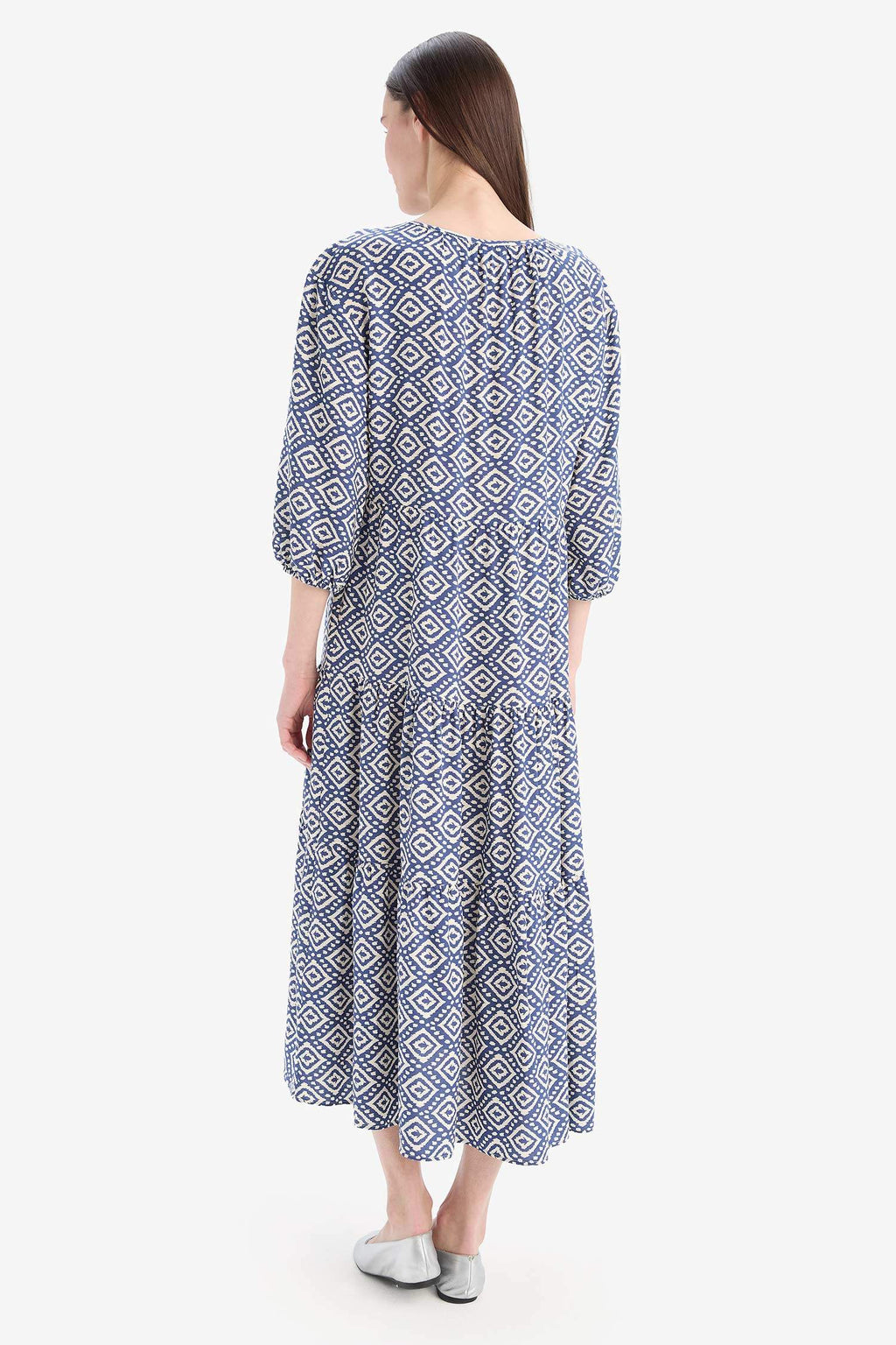 Regular Fit Patterned V Neck Long Sleeve Maxi Dress