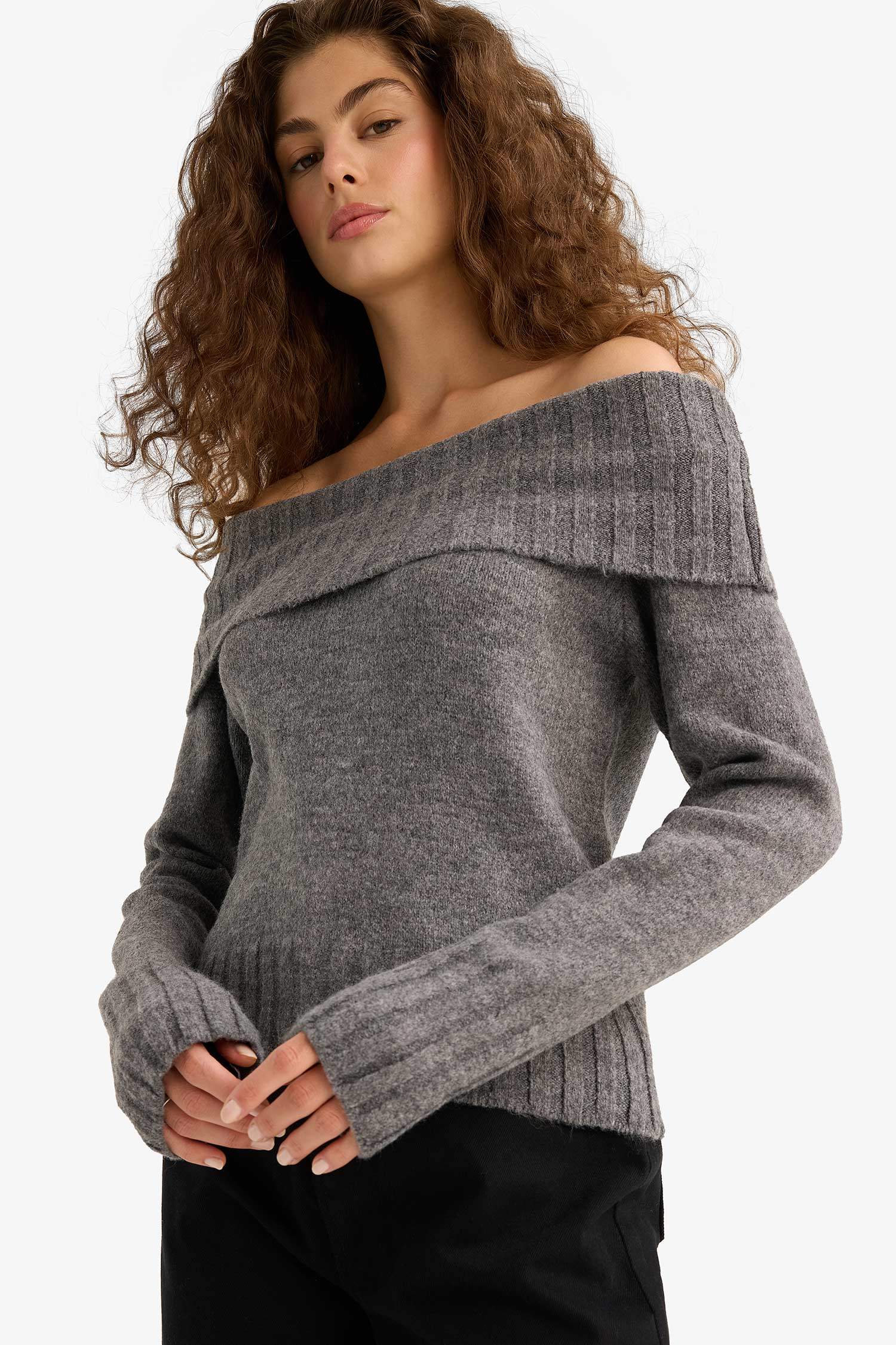 Slim Fit Slim Cut Open Shoulder Knitwear Sweater