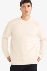 Relax Fit Crew Neck Knit Sweater
