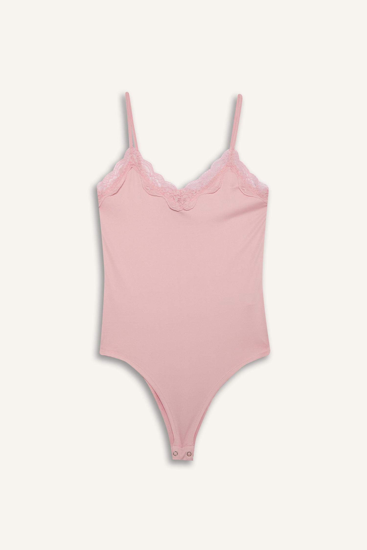 Slim Fit V Neck Laced Tank Top