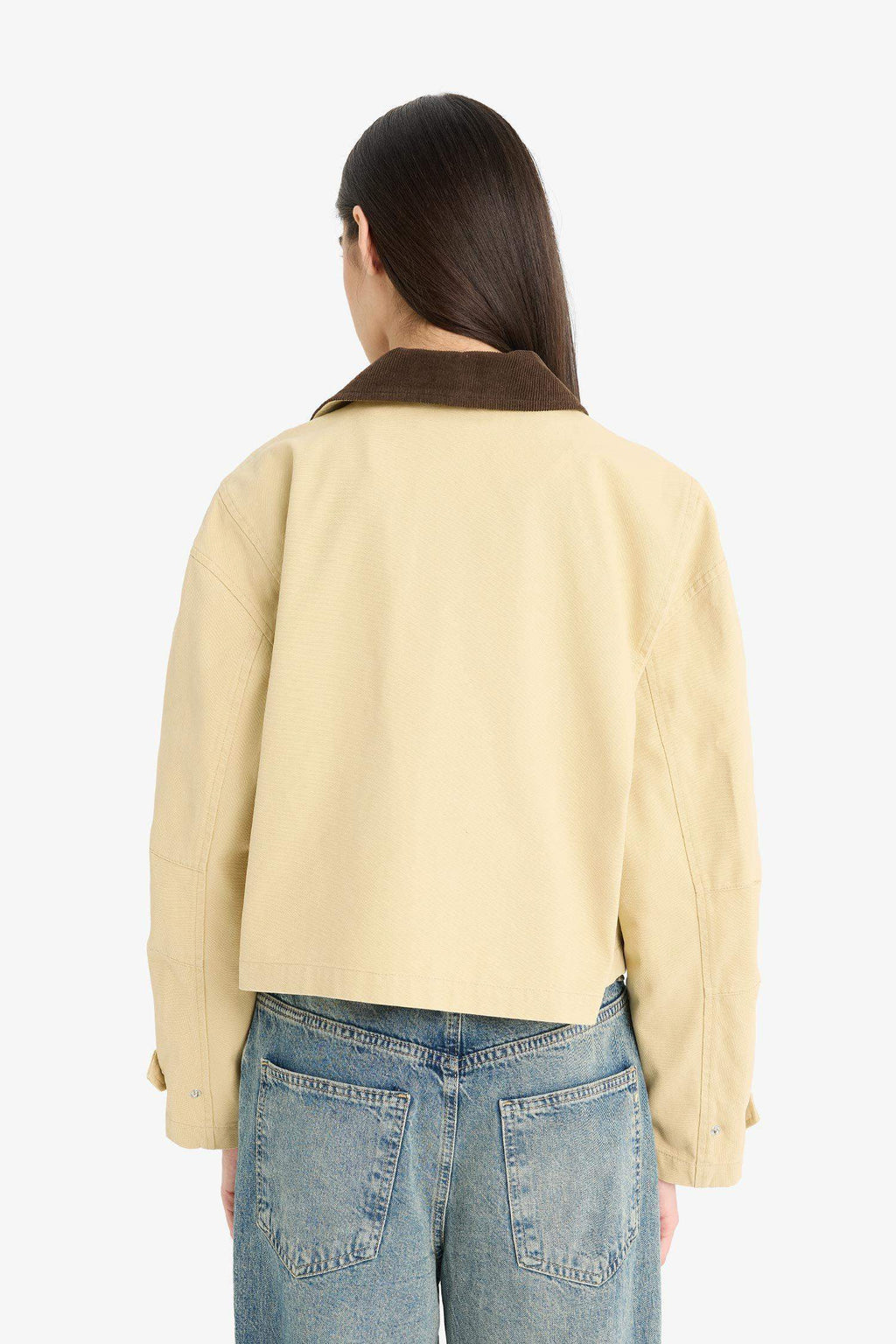 Regular Fit Contrast Collar Zippered Pocket Crop Coat