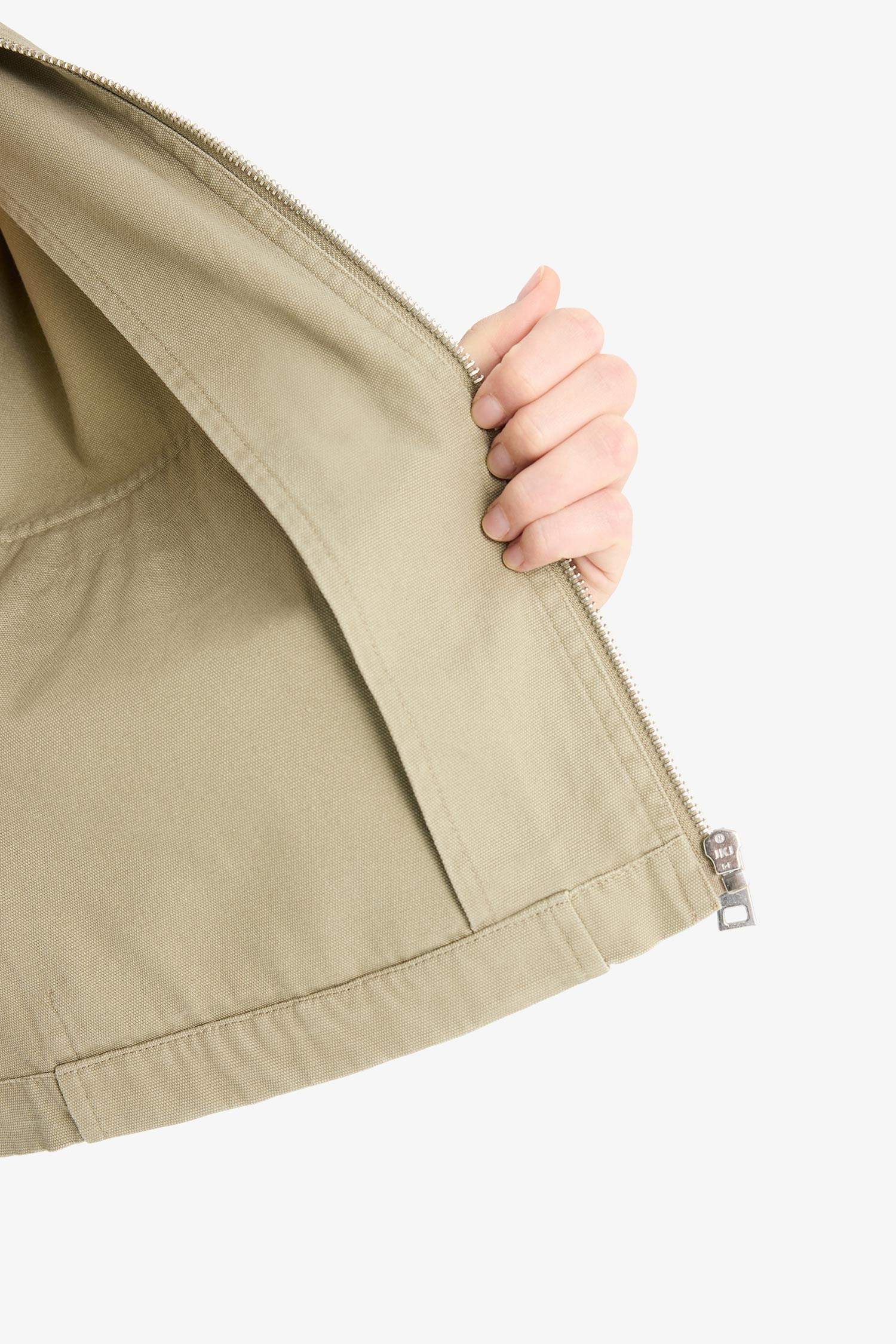 Regular Fit Contrast Collar Zippered Pocket Crop Coat