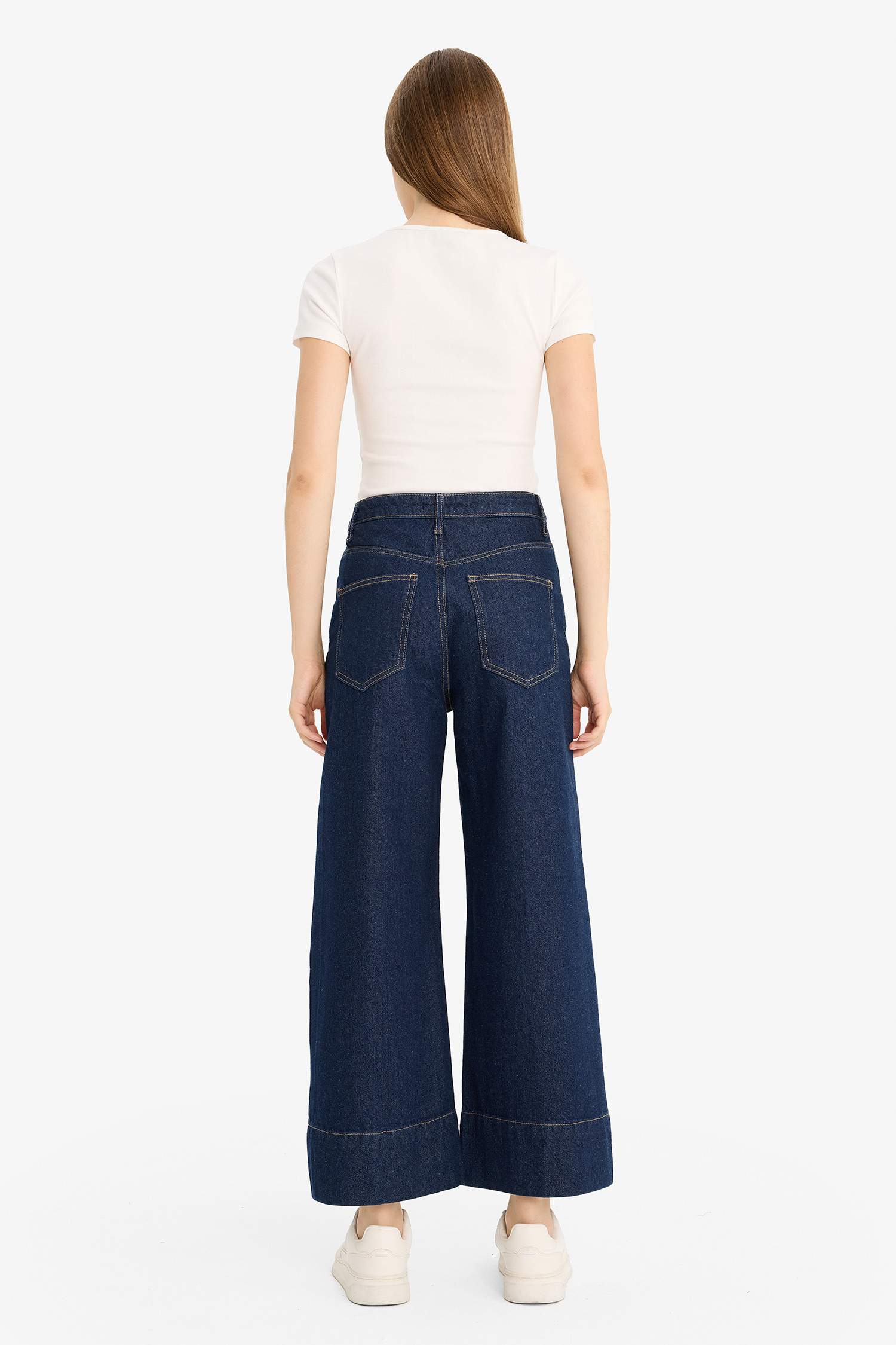 Short Wide Leg High Waist Crop Fit Jeans