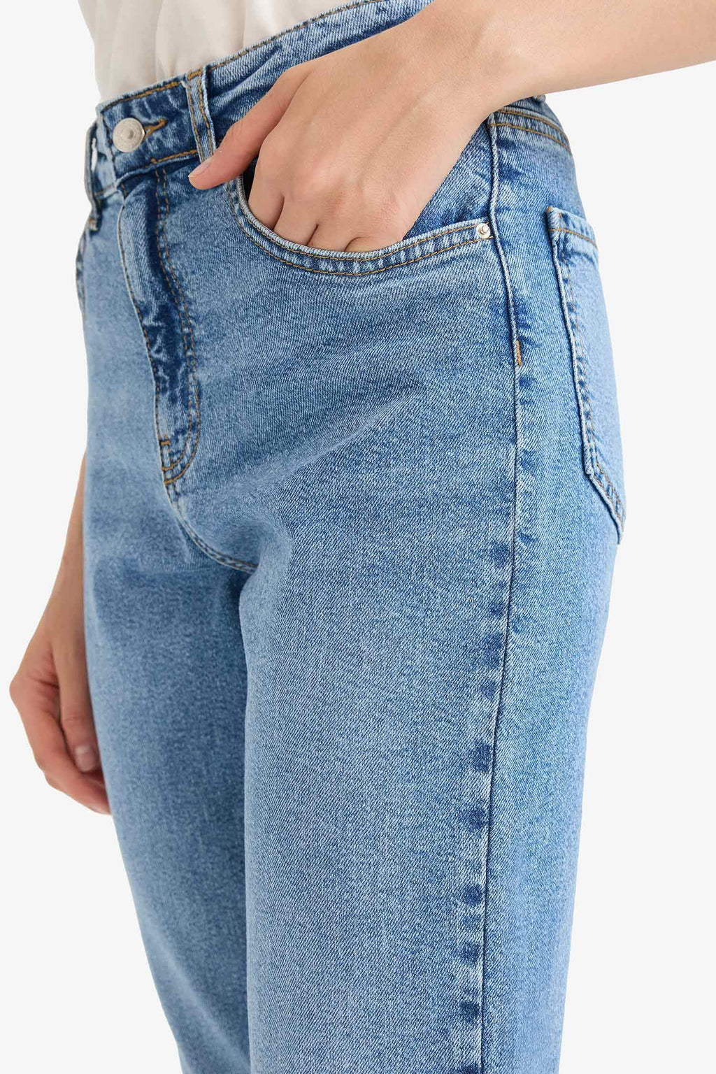 Comfort Mom High Waist Ankle Length Washed Jean Trousers
