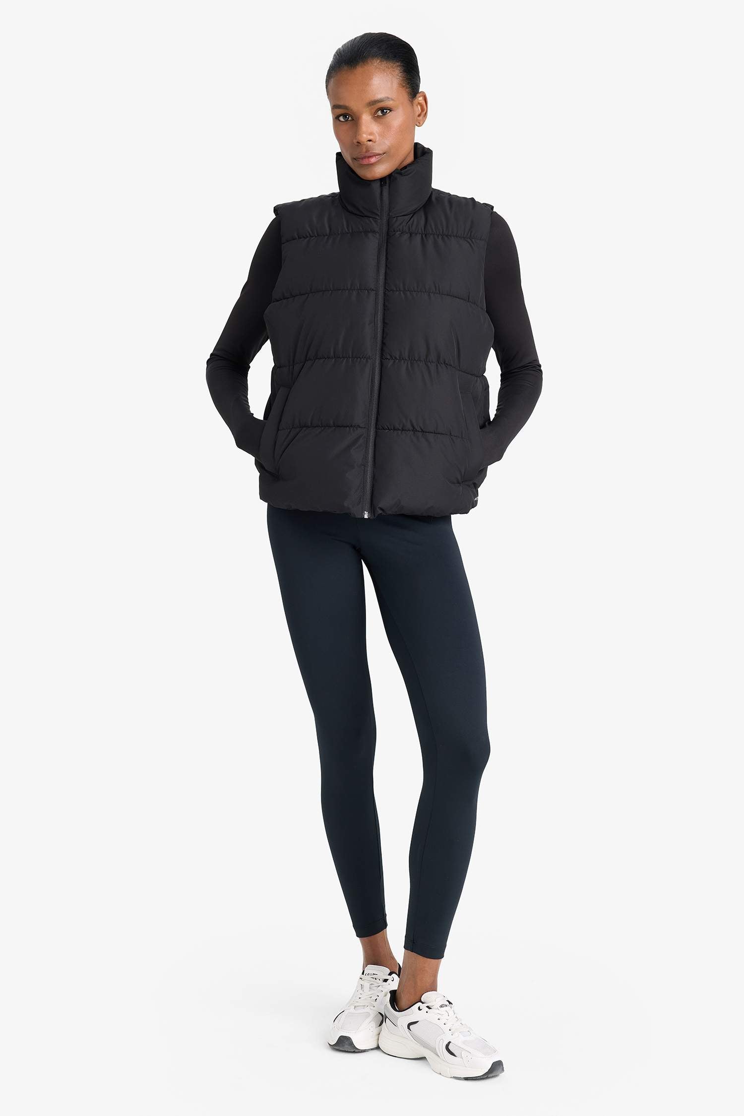 DeFactoFit Water Repellent Regular Fit Stand-up Collar Zippered Pocket Puffer Vest