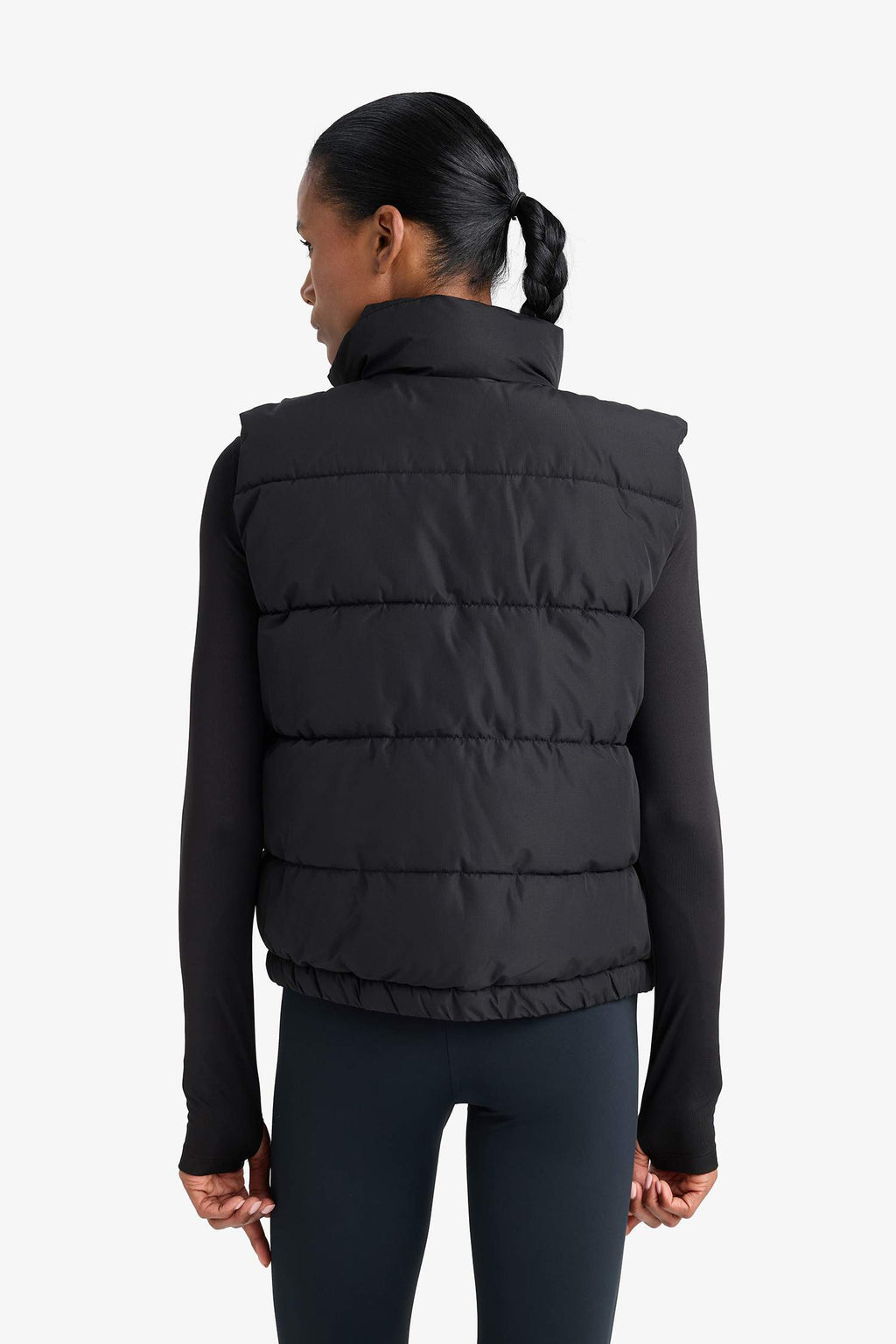 DeFactoFit Water Repellent Regular Fit Stand-up Collar Zippered Pocket Puffer Vest