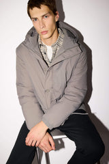 Water-repellent, regular-fit hooded jacket with zipper closure and interior pockets.