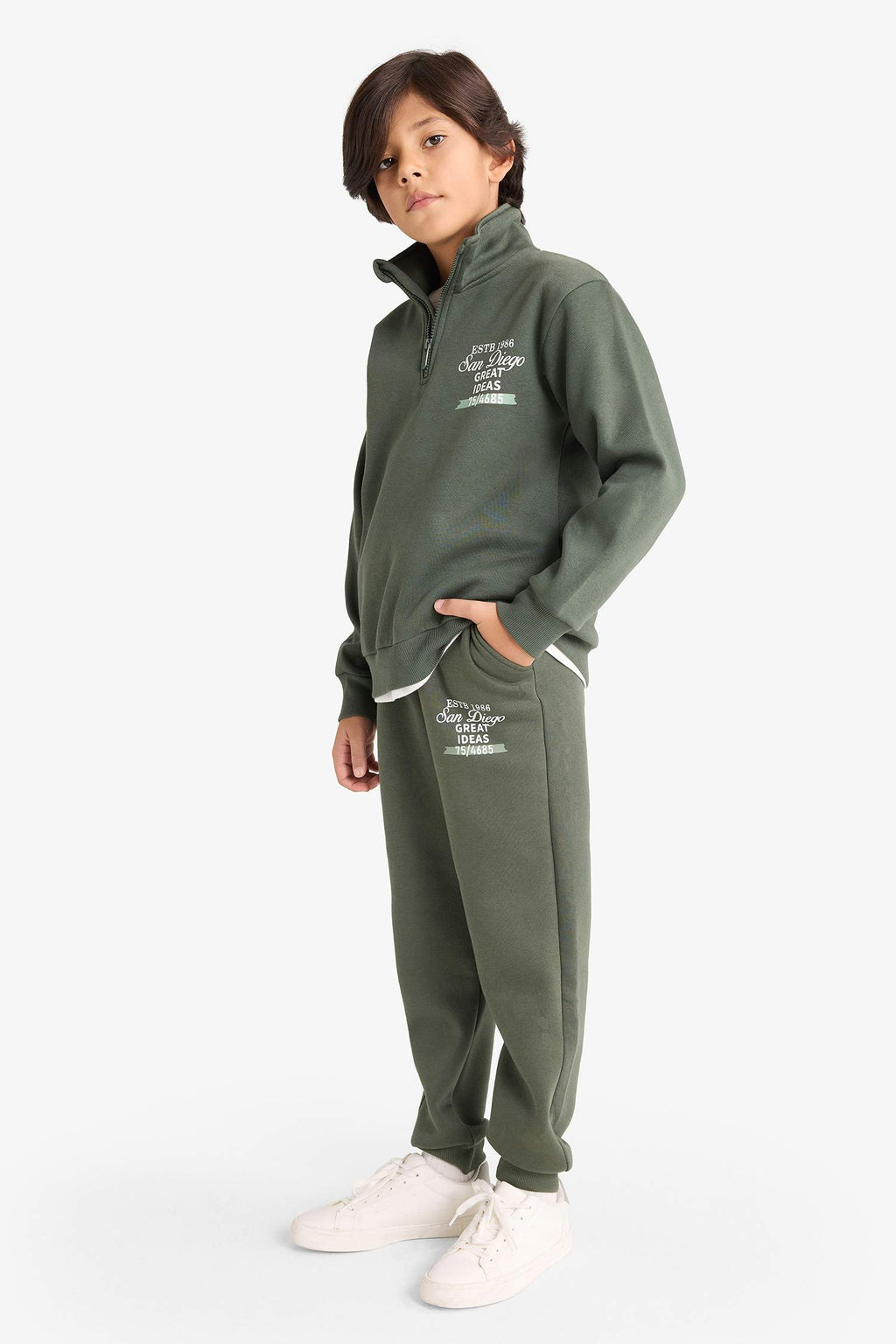 Boys' Elastic Waist Printed Sweatpants