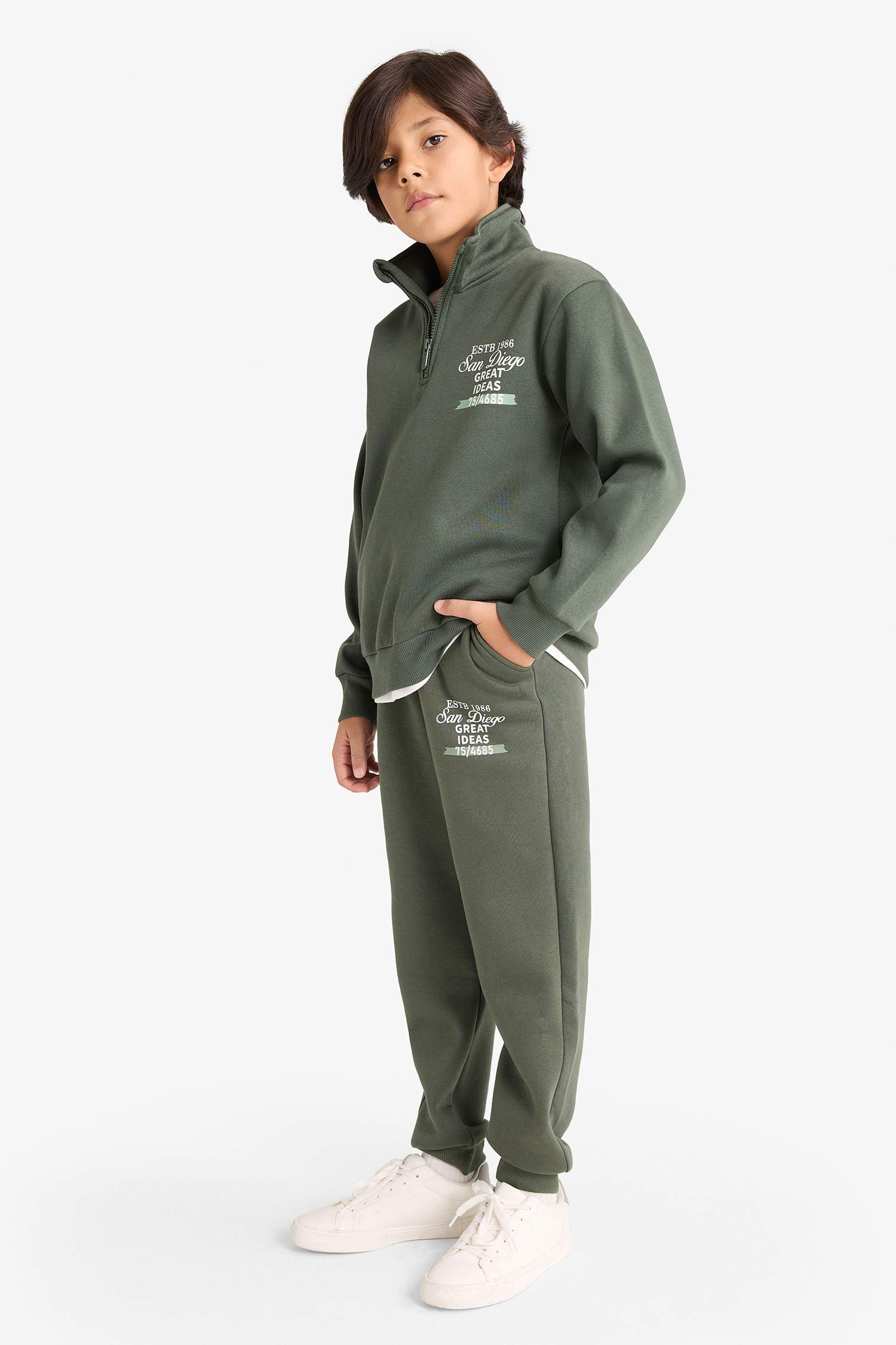 Boys' Elastic Waist Printed Sweatpants