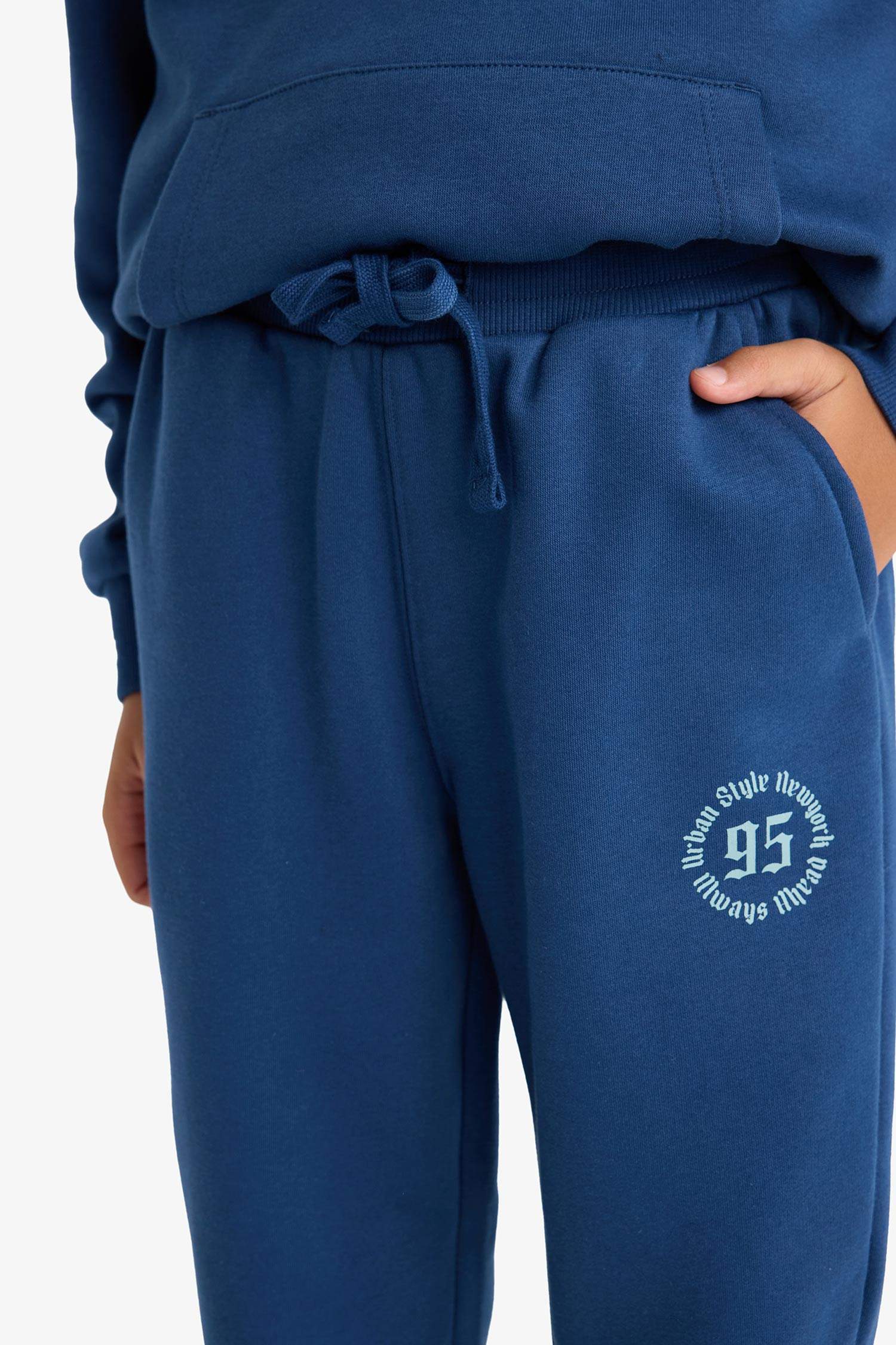 Boys' Elastic Waist Printed Sweatpants