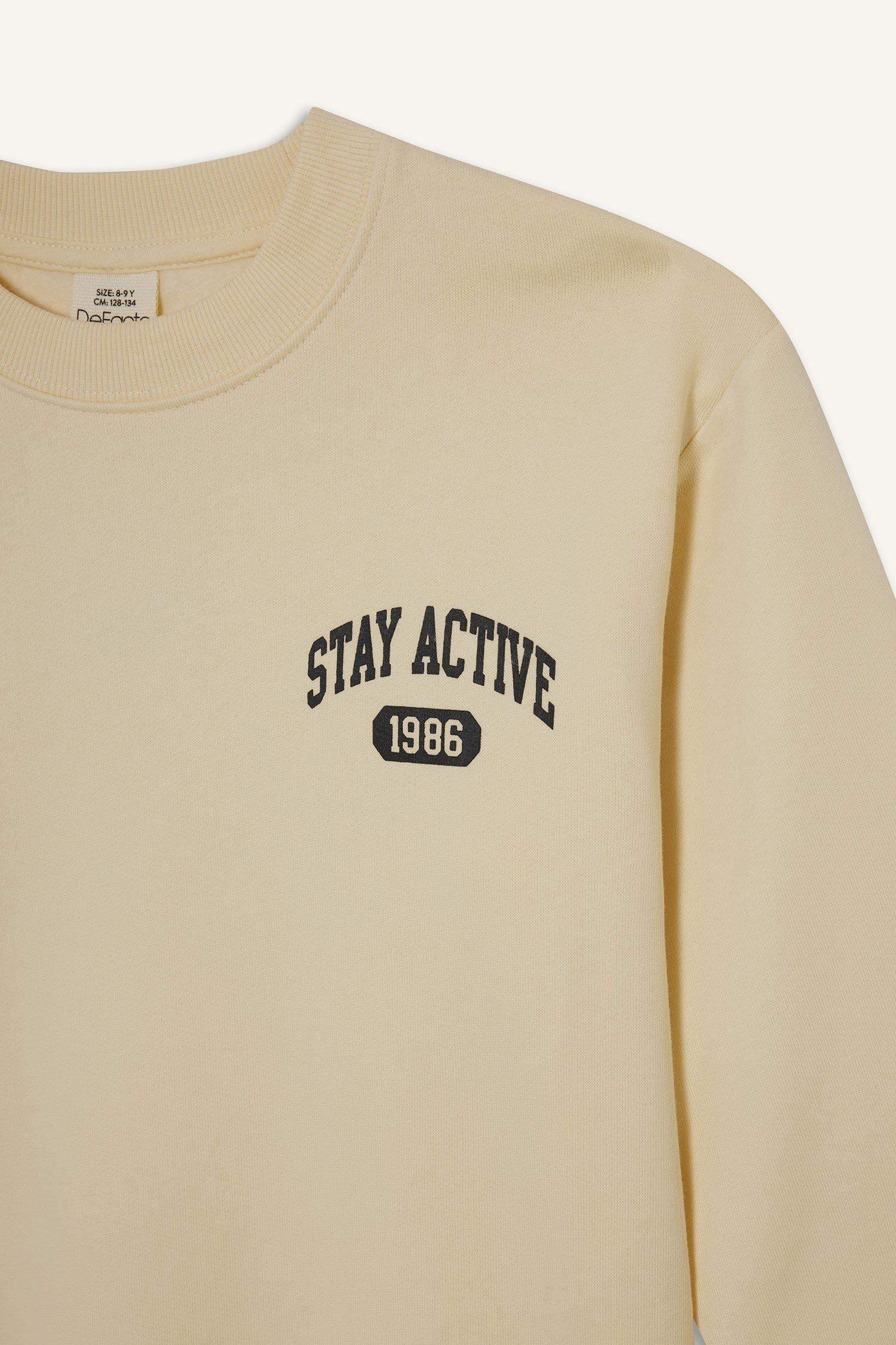 Boys Crew Neck Printed Sweatshirt with Soft Fur Inside