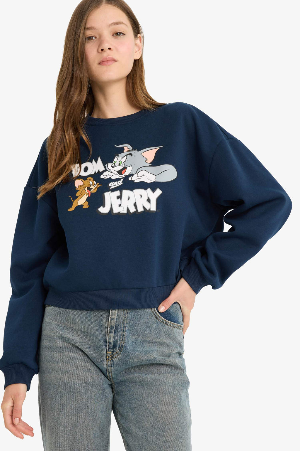 Cool Tom & Jerry Regular Fit Crew Neck Printed Sweater in Heavyweight Fabric
