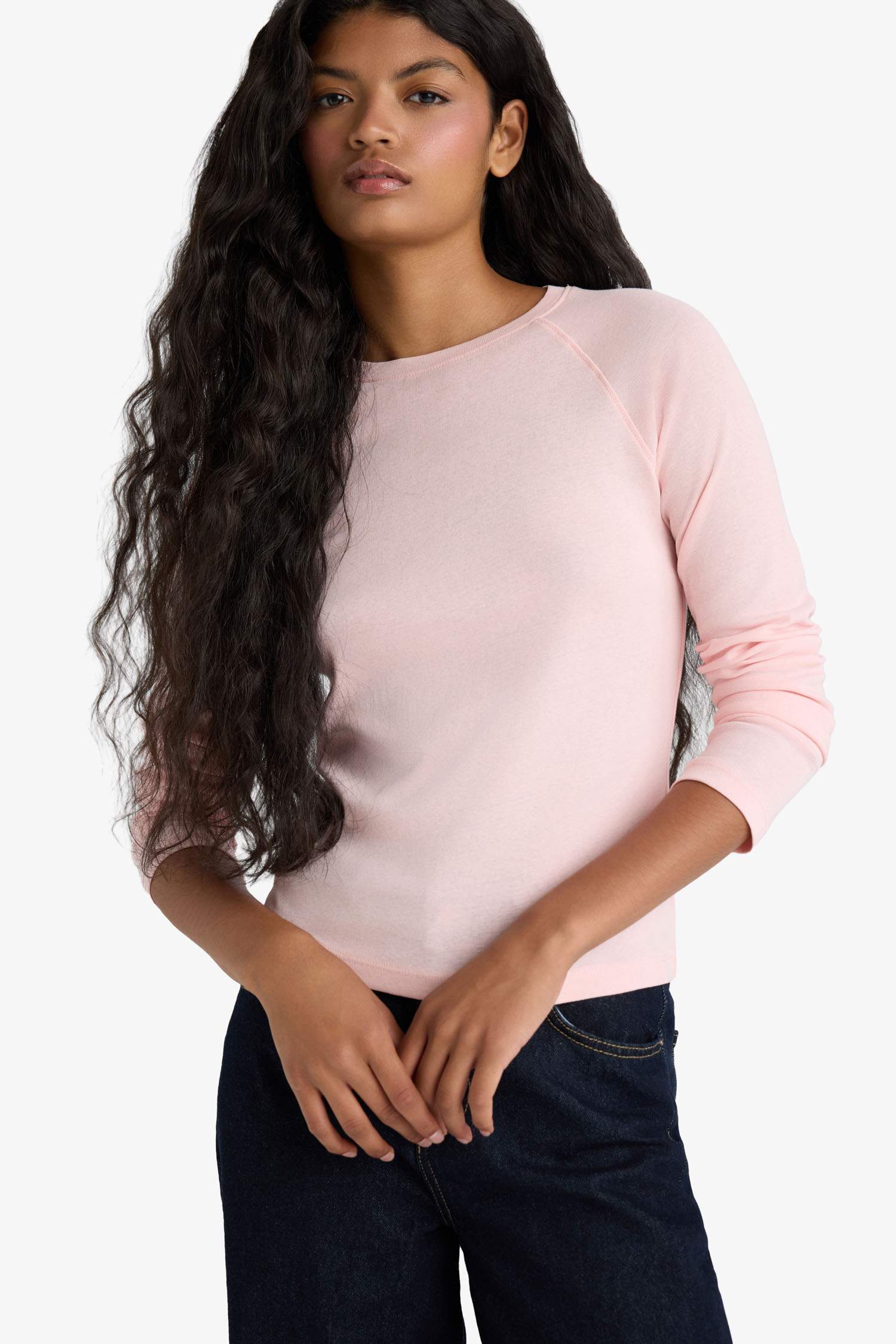 Slim-fit ribbed crew neck long sleeve t-shirt