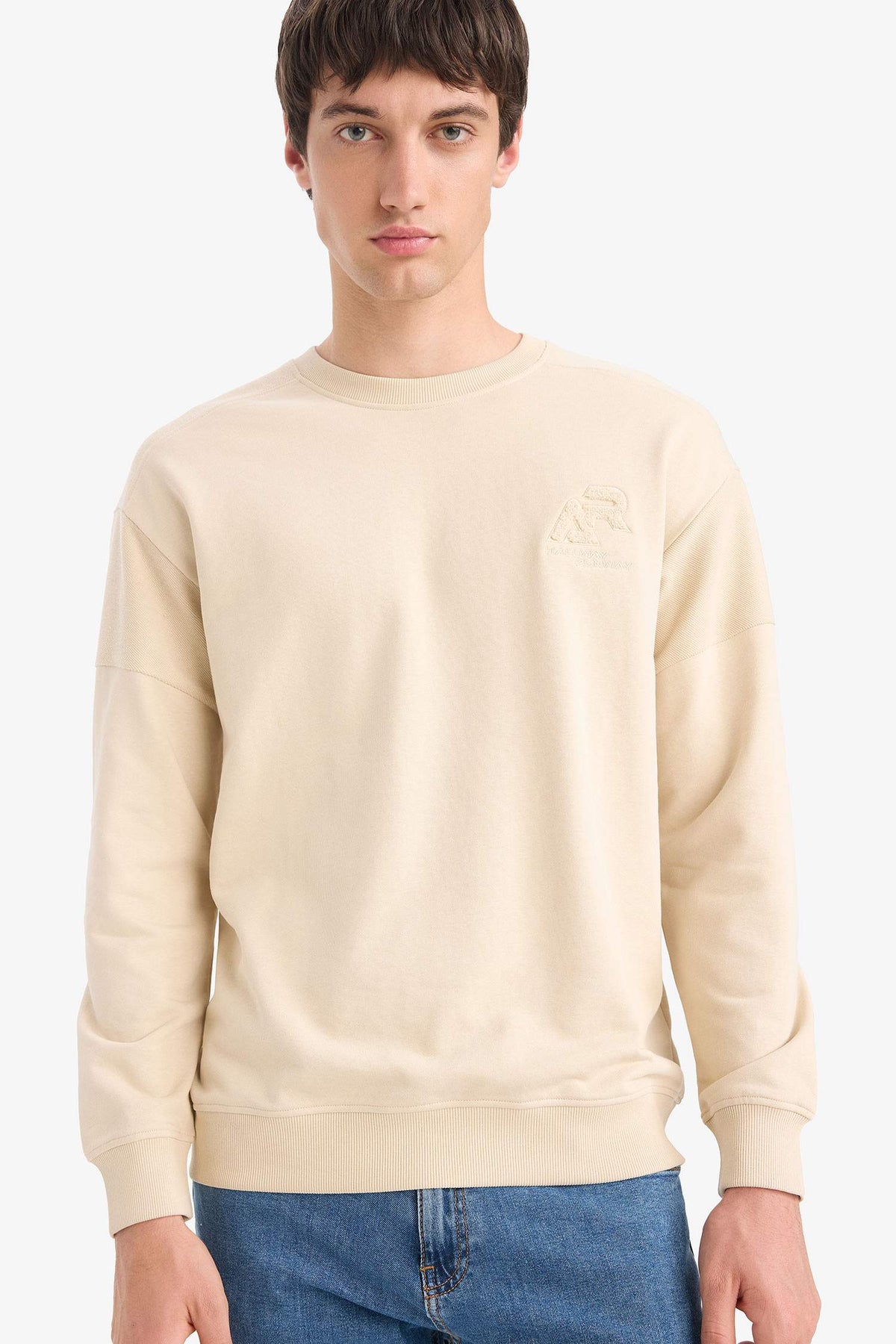 Boxy Fit Relaxed Cut Crew Neck Button-Down Sweatshirt