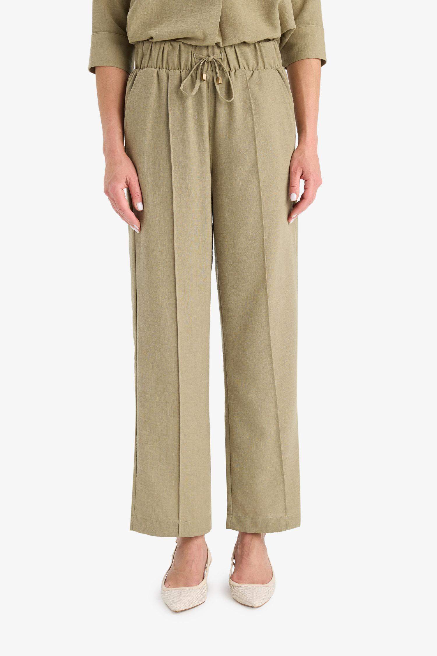 Aerobin straight-leg trousers with a regular fit