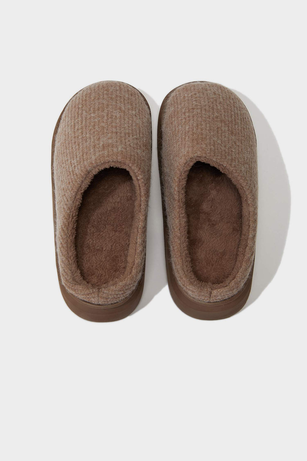 Man Flat Sole Home Slippers
